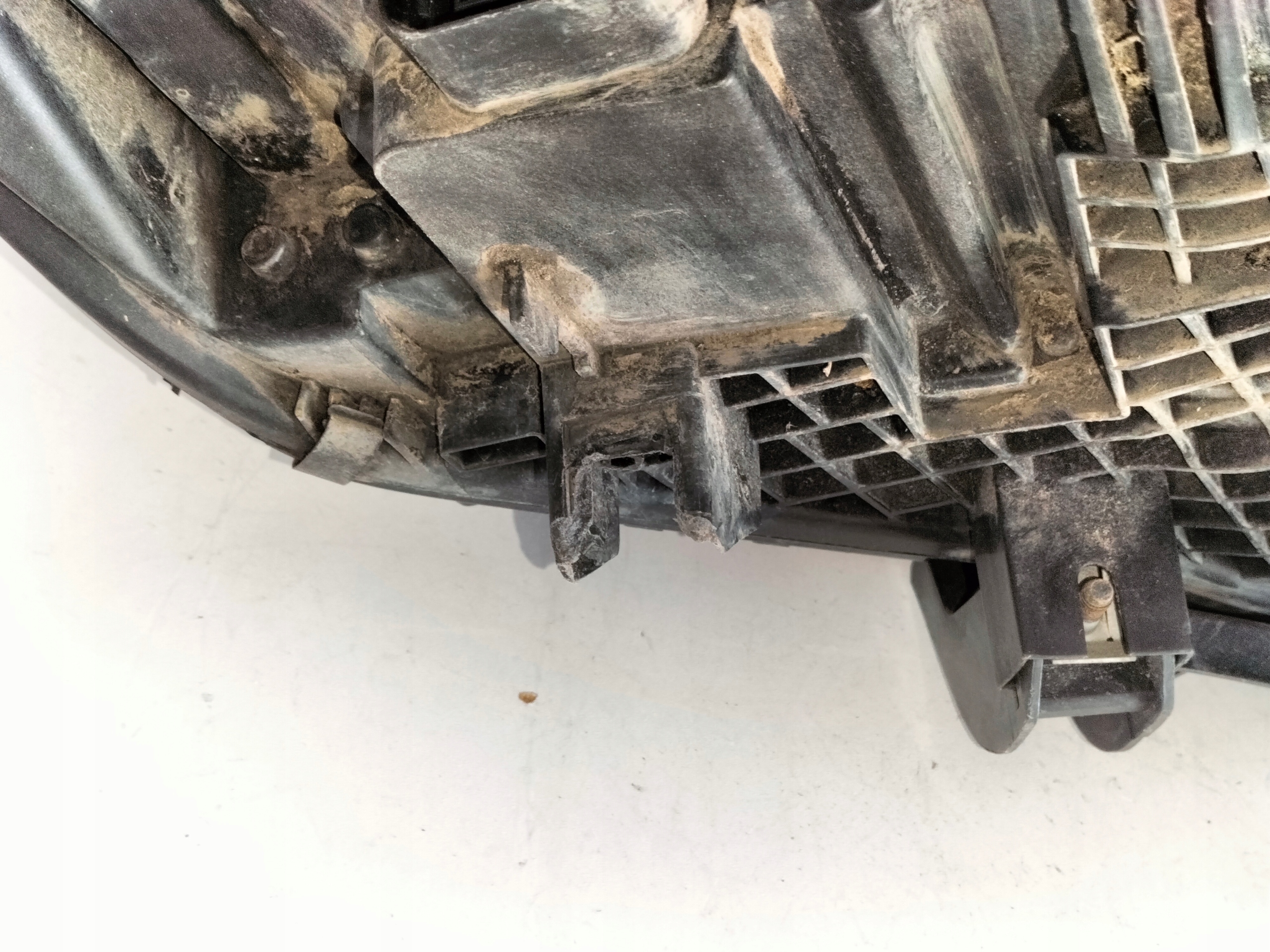 ĽAVÉ PREDNÉ PREDNÉ SVETLO BMW 2 F45 F46 LIFT 18- FULL LED