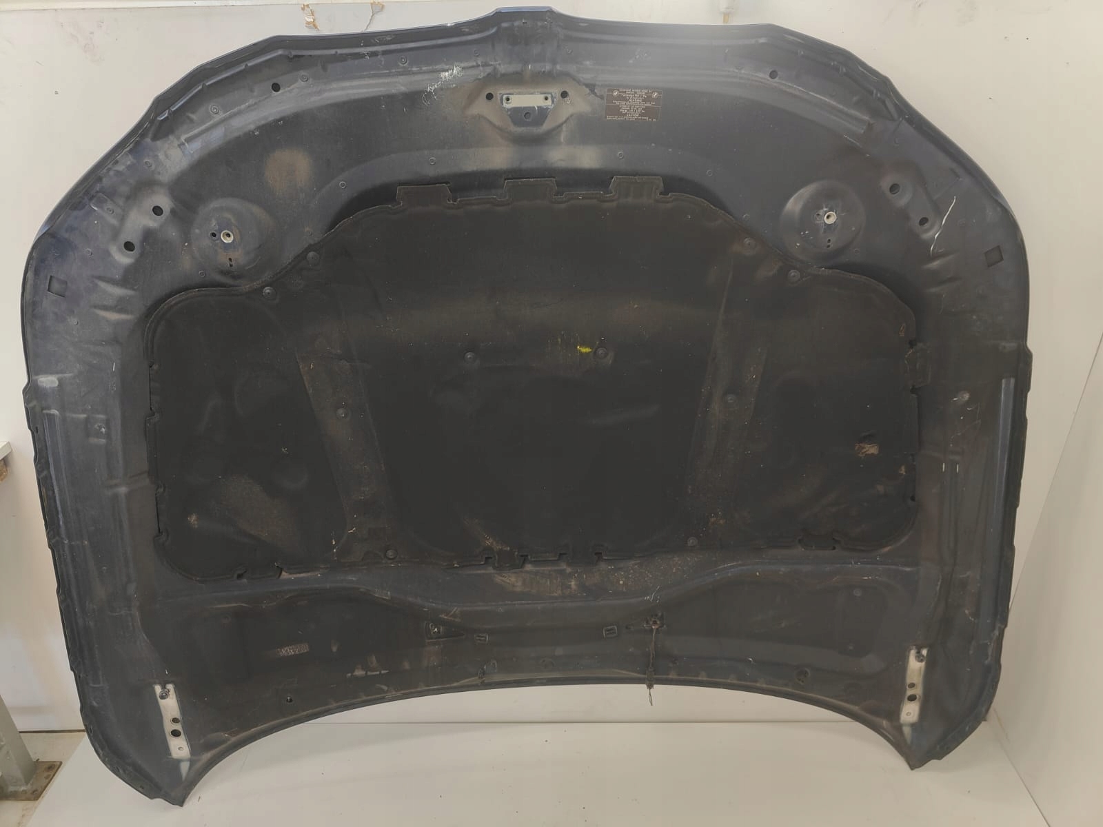 BMW e60 03-10 PREDNÁ KAPOTA