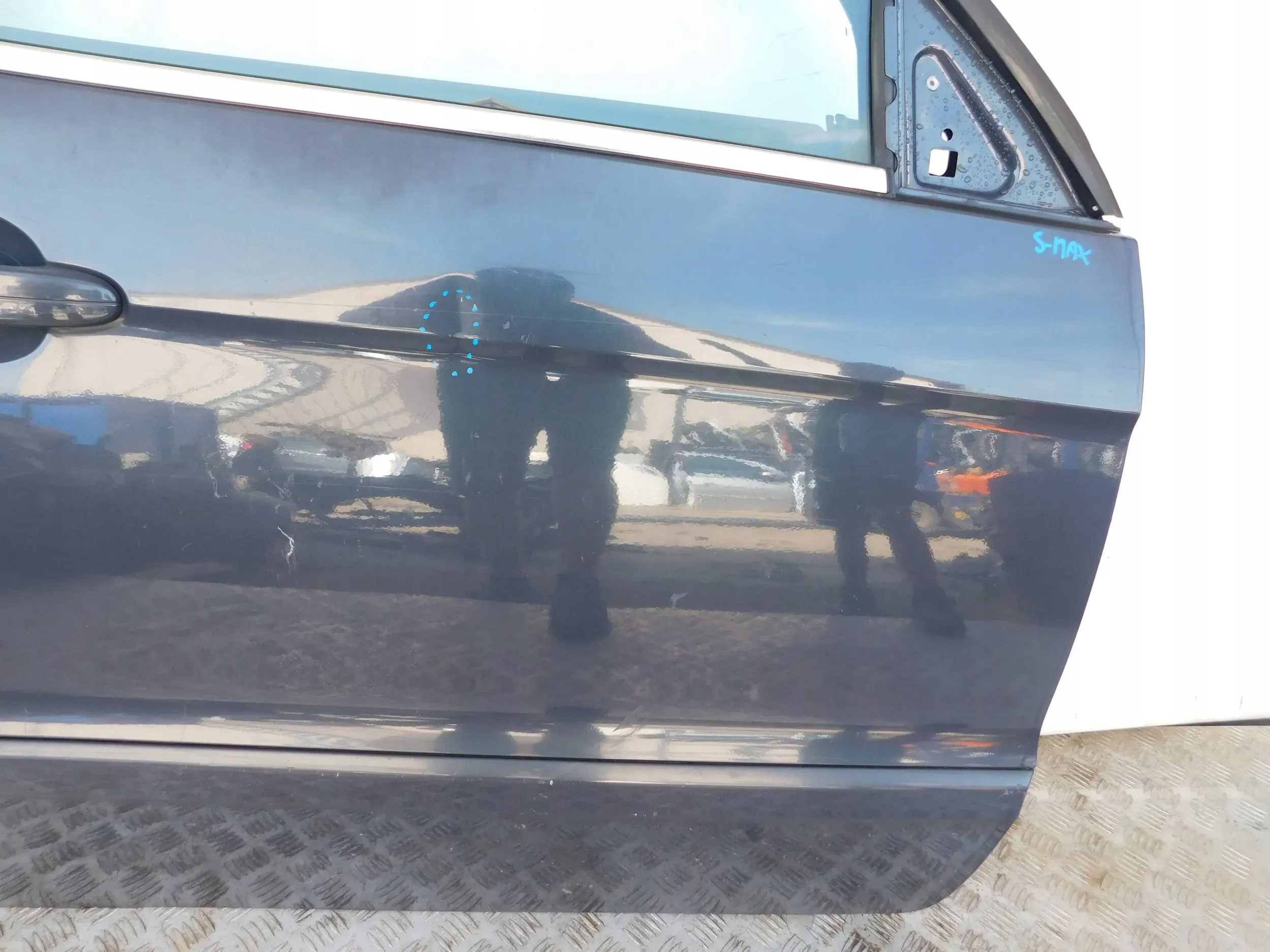 PRAVE PREDNE DVERE FORD S-MAX MK1