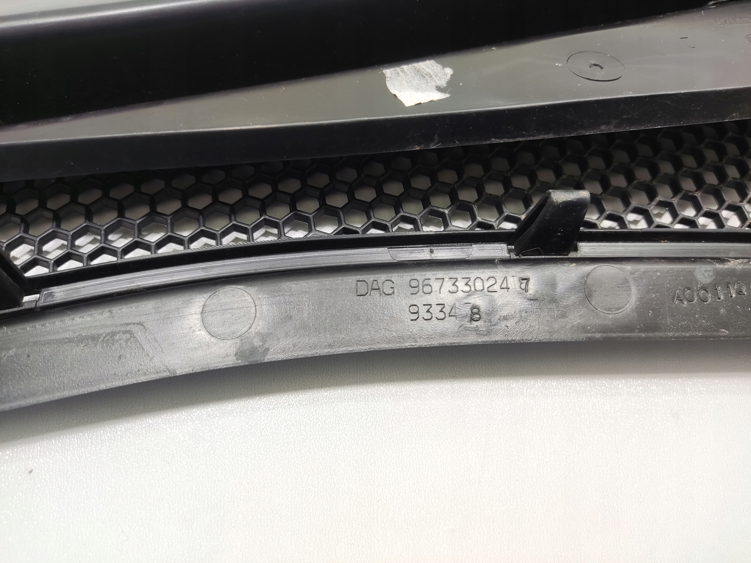 TORPÉDO, PLAST POD STIERAČE – VRCHNÉ LAVE-PRAVE KOMPLET PEUGEOT 208 I 2012-2019 EUROPA