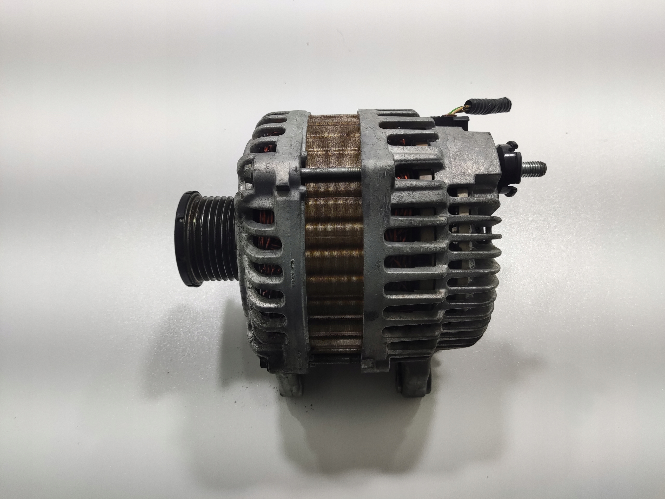 ALTERNÁTOR NISSAN JUKE I F15 1.2 DIG-T 2015-2019 LIFT 23100-BV80A