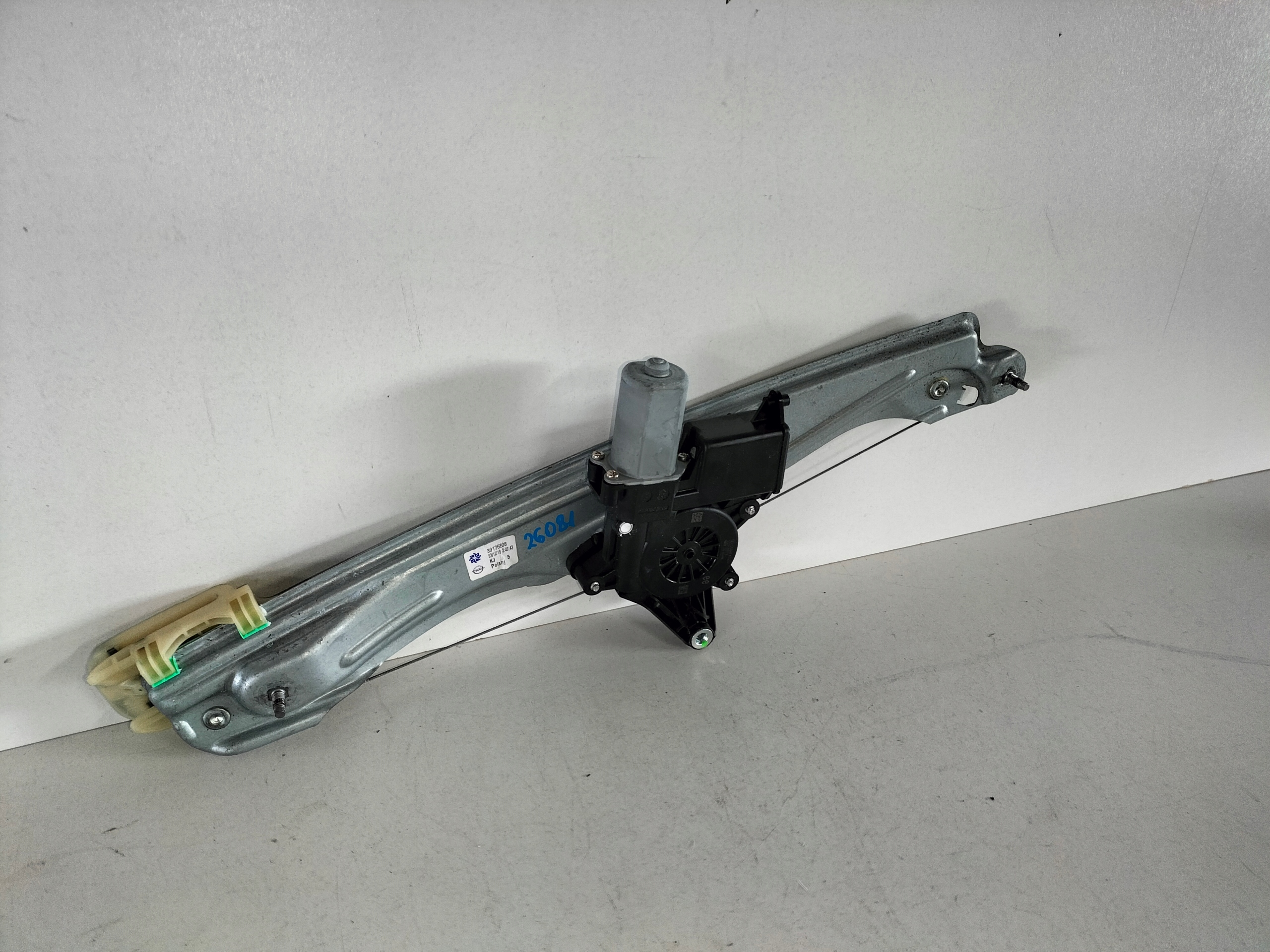 PRAVE ZADNE STAHOVANIE OKNA OPEL INSIGNIA B 17-
