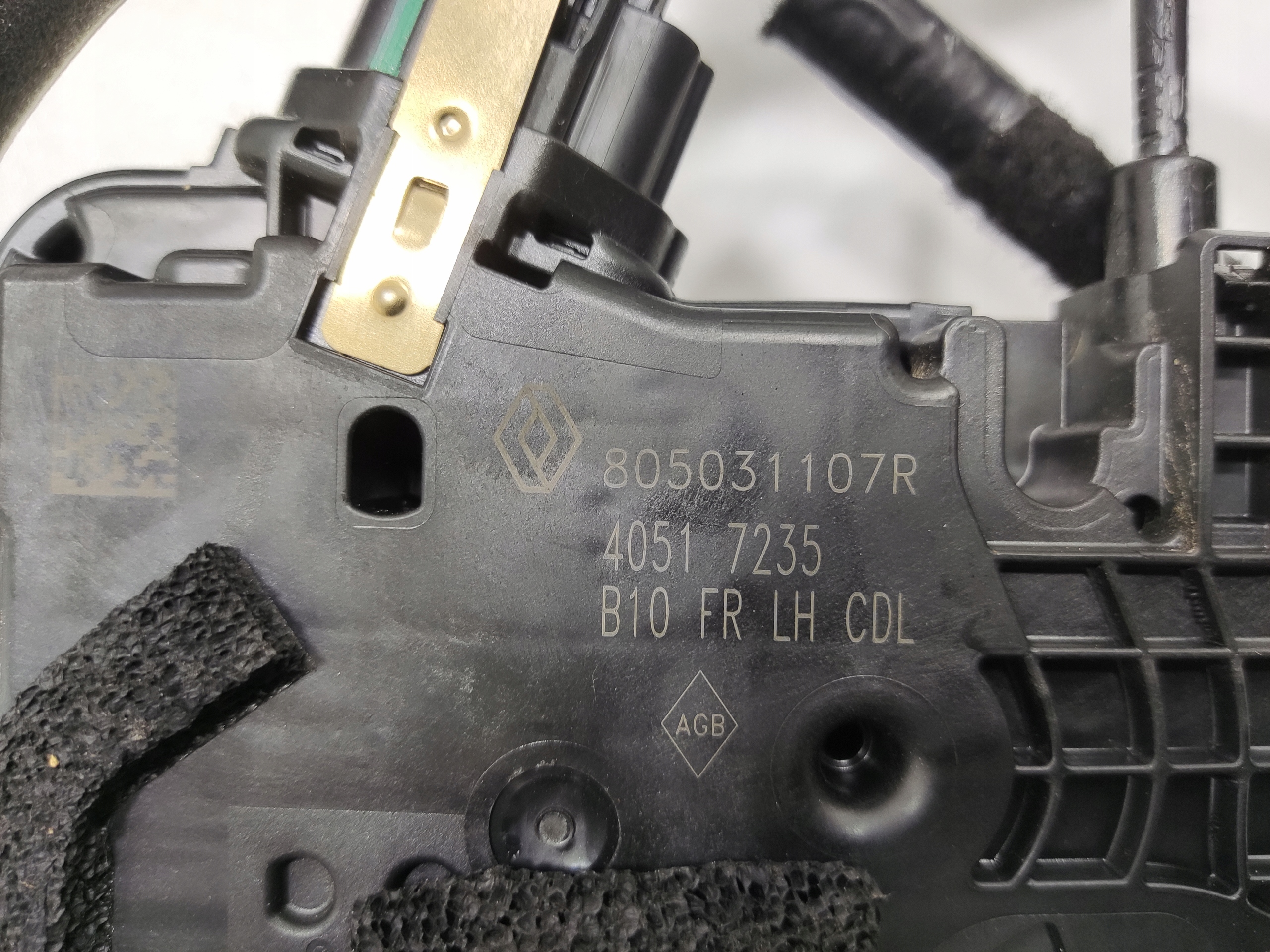 ZAMOK LAVYCH PREDNYCH DVERI RENAULT ZOE II 805031107R 2019-2024 EUROPA