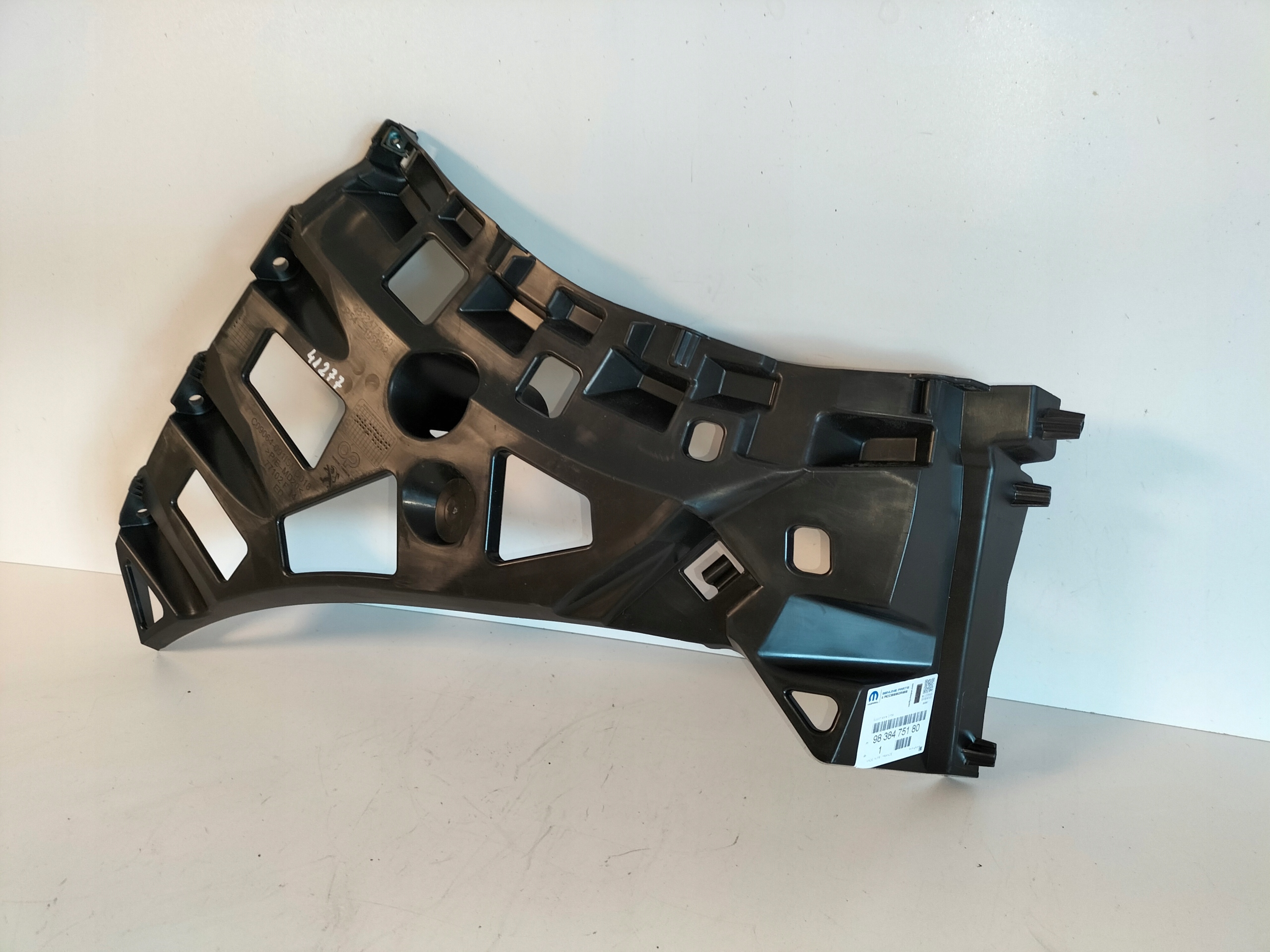 PRAVA LISTA ZADNEHO NARAZNIKA PEUGEOT 408 II 22-
