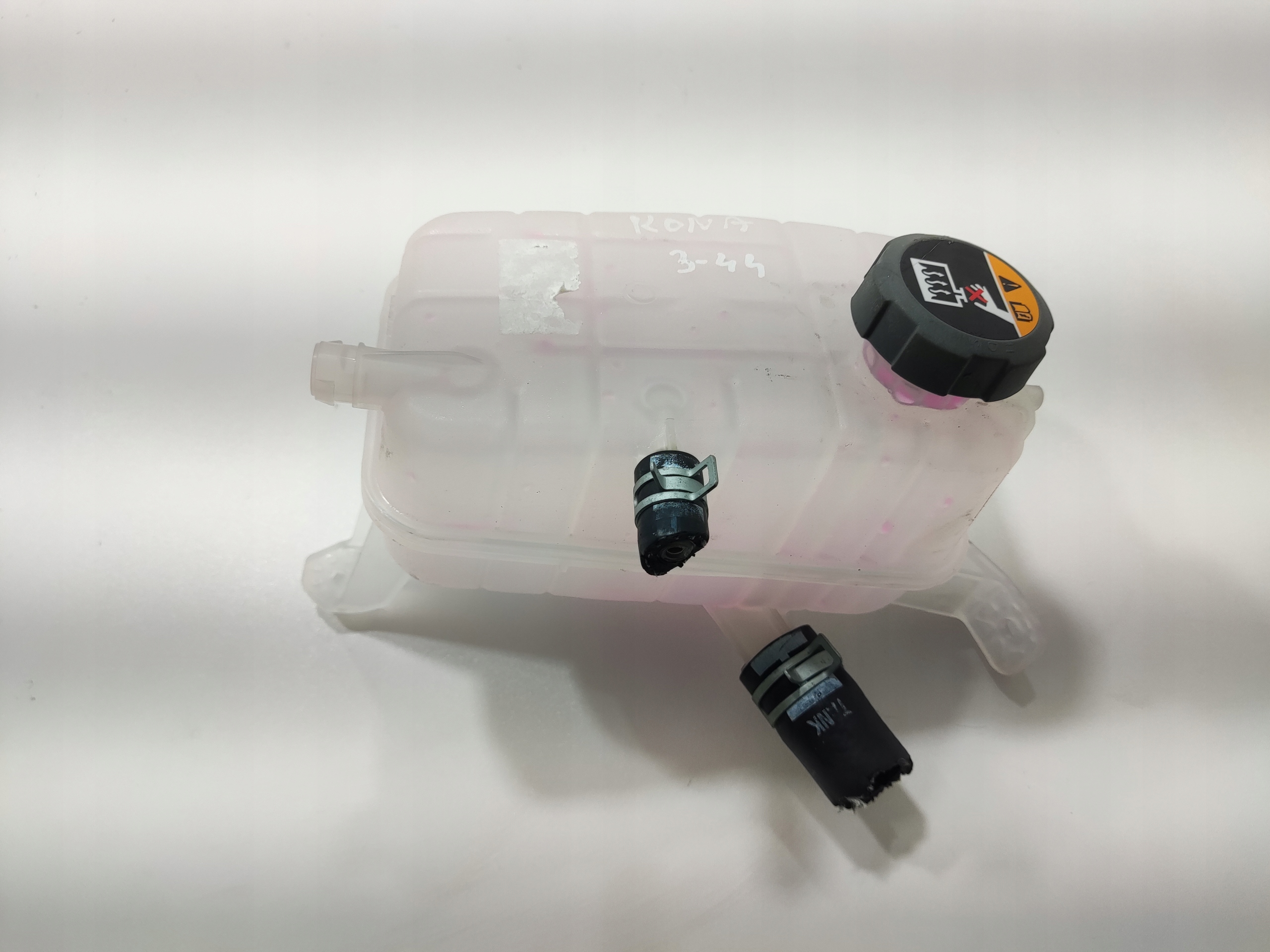 EXPANZNÁ NÁDOBKA HYUNDAI KONA II 1.6 HYBRID 23-25 25430-AT000