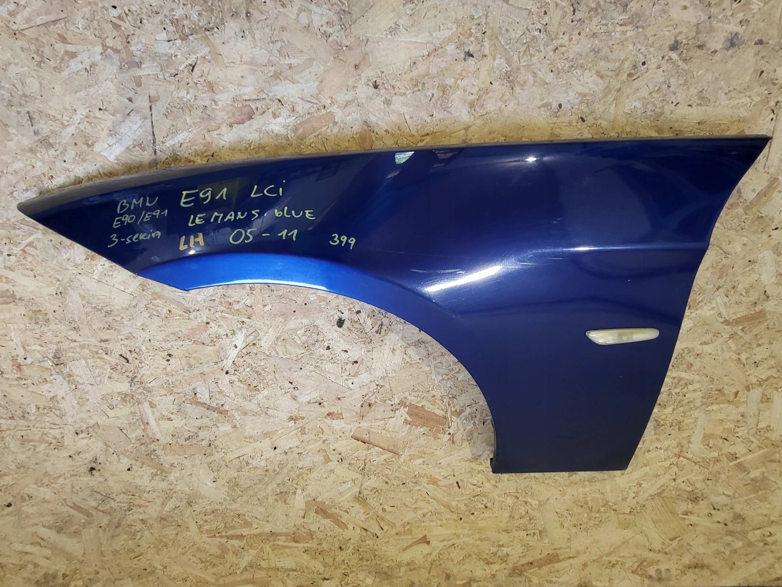 LAVY BLATNIK BMW SERII 3 E90 E91 05-12
