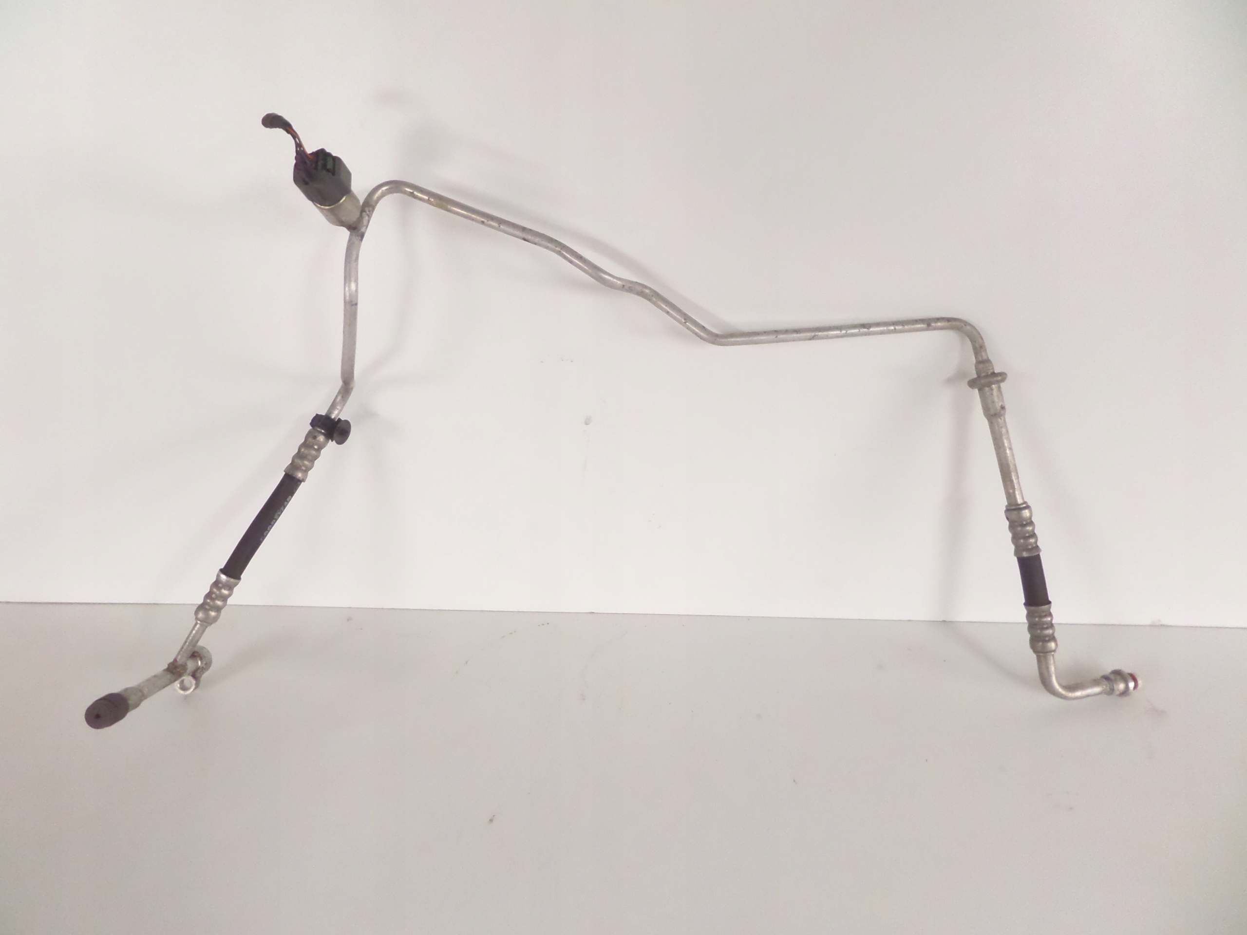 HADICA TRUBKA KLIMATIZACIE FORD FOCUS II 08- 1.6D