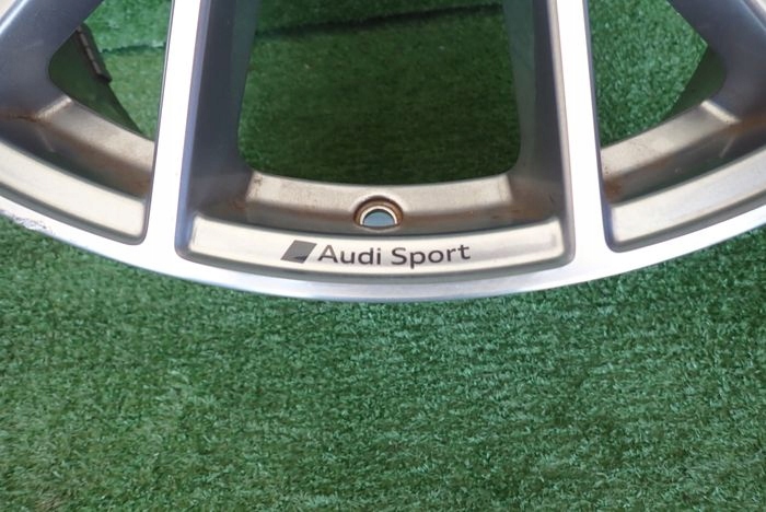 AUDI A6 4KE 9,5Jx21 ET36 5×112 HLINIKOVY DISK ELEKTRON