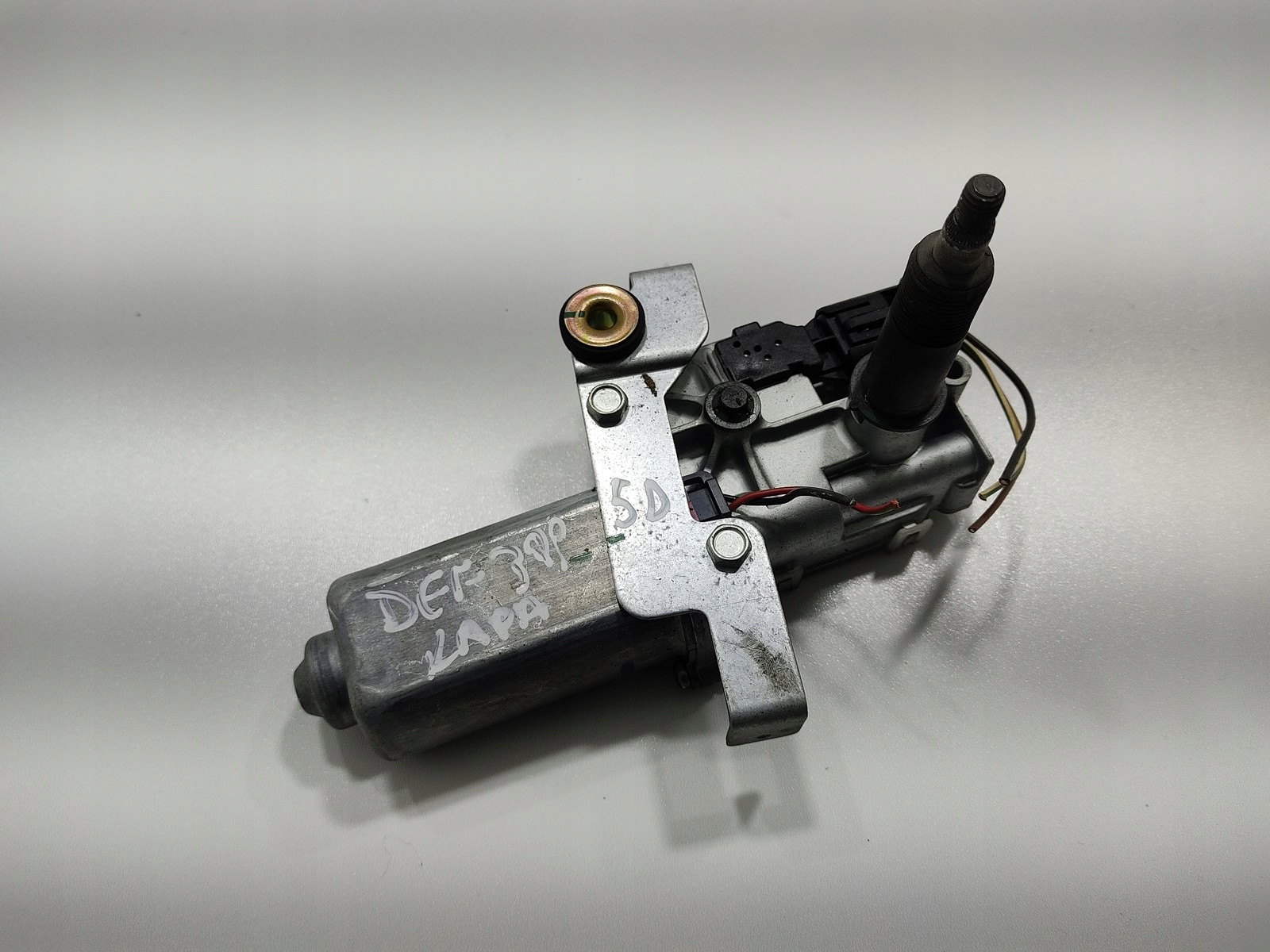 ZADNY MOTORCEK STIERACOV LAND ROVER DEFENDER HX12-17D413-AA 99-14