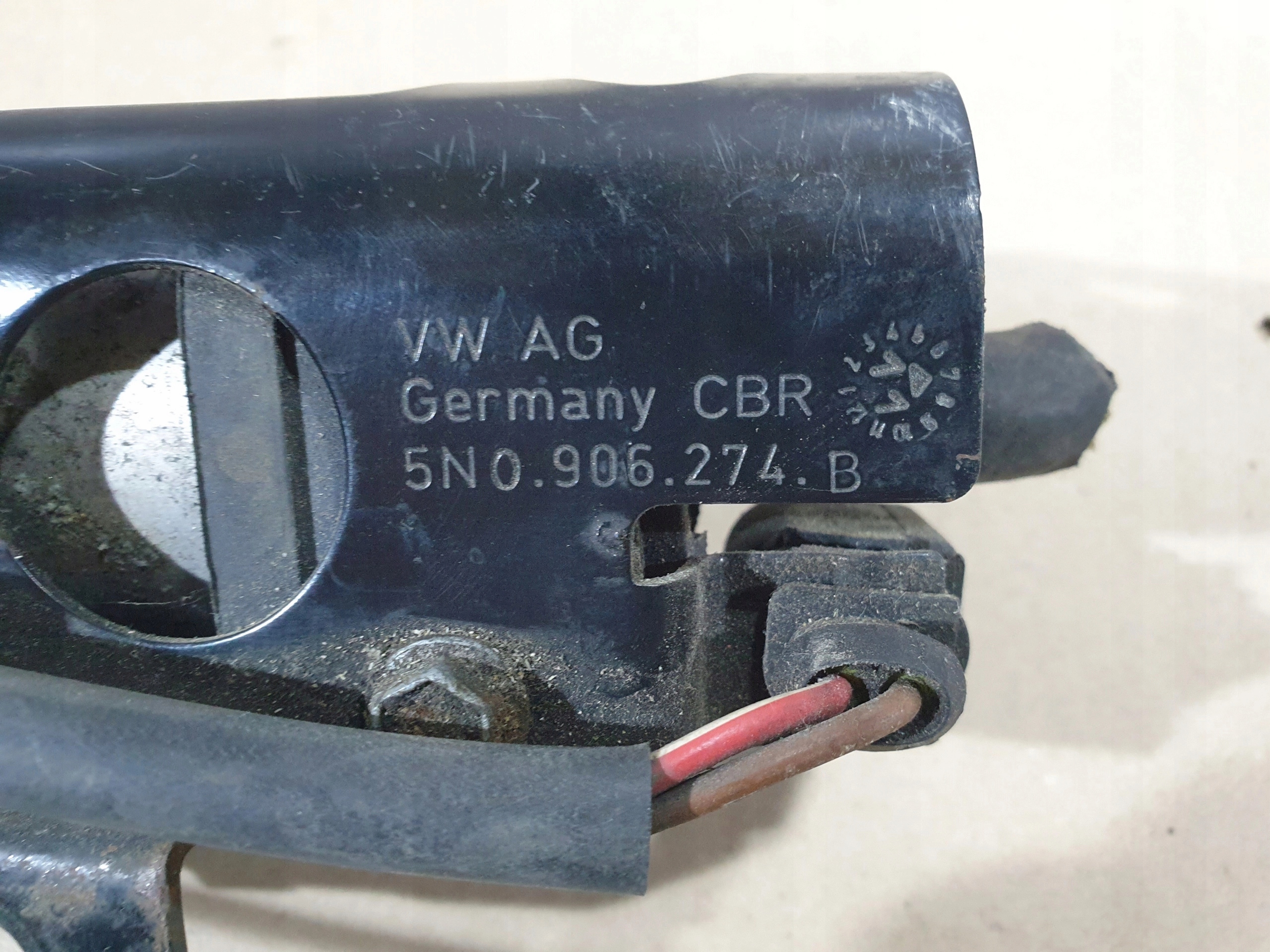 VW GOLF VI 2.0TDI PLAVÁK PALIVOVÉ ČERPADLO 5N0906274B