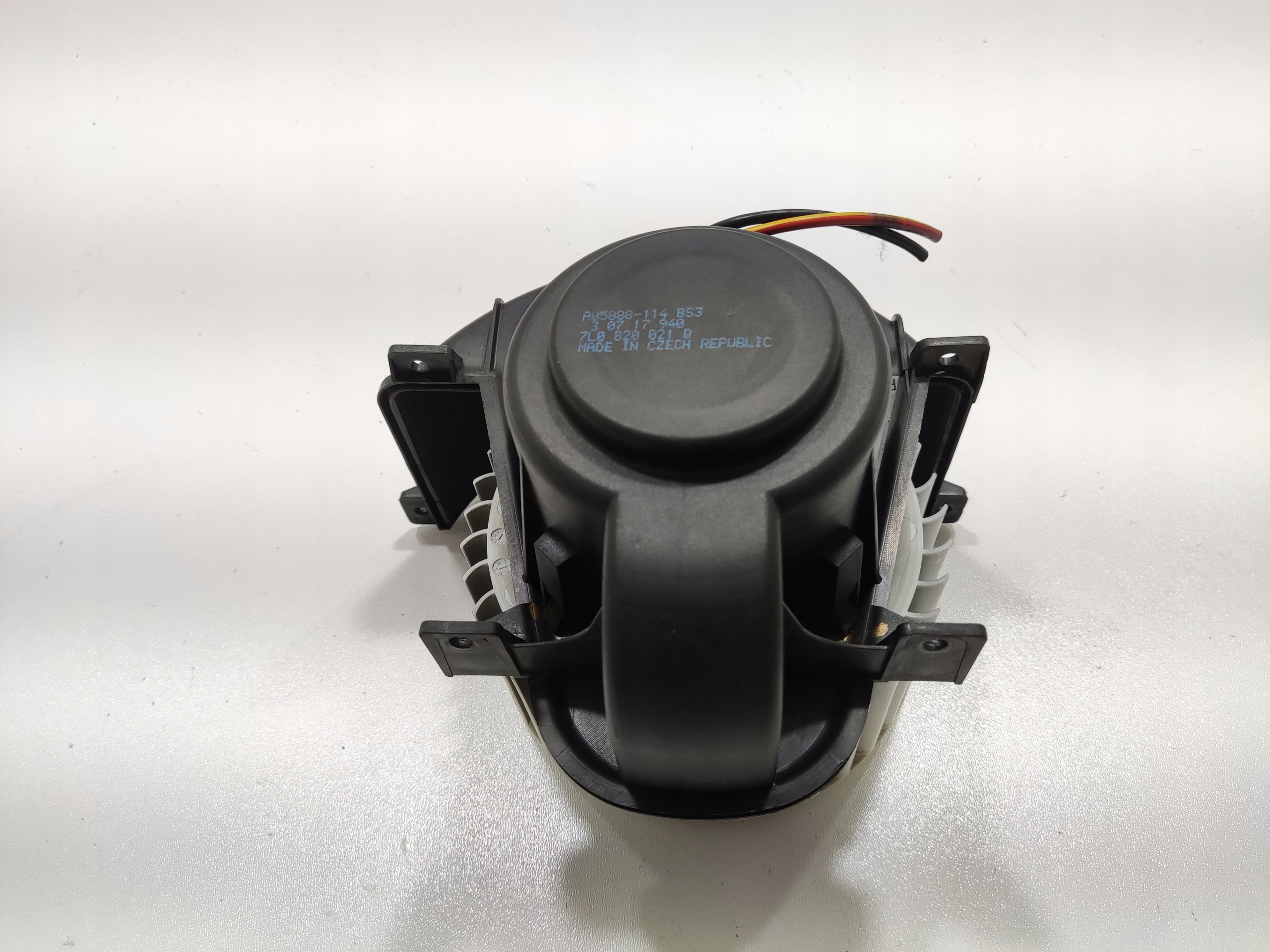 VENTILÁTOR MOTORČEK KÚRENIA PORSCHE CAYENNE I 2007-2009 LIFT 7L0820021Q