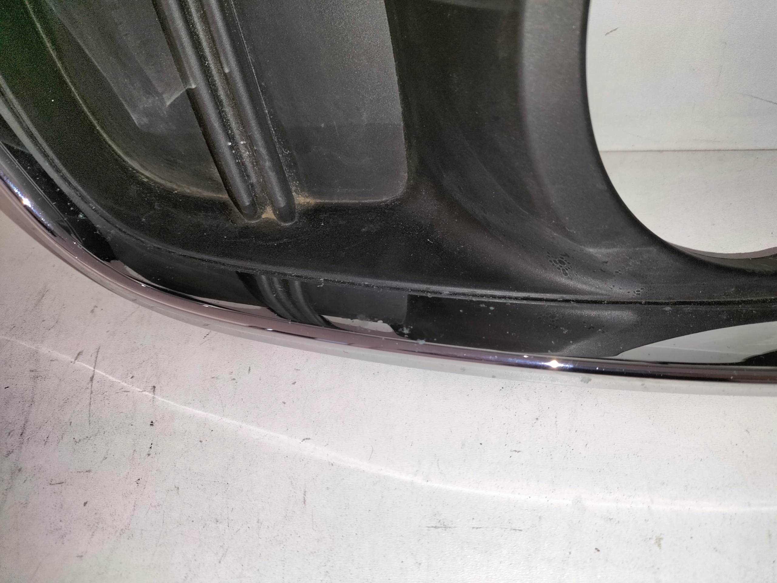 KRYTKA MRIEZKA PREDNEHO NARAZNIKA PRAVA MINI COUNTRYMAN S F60 17-