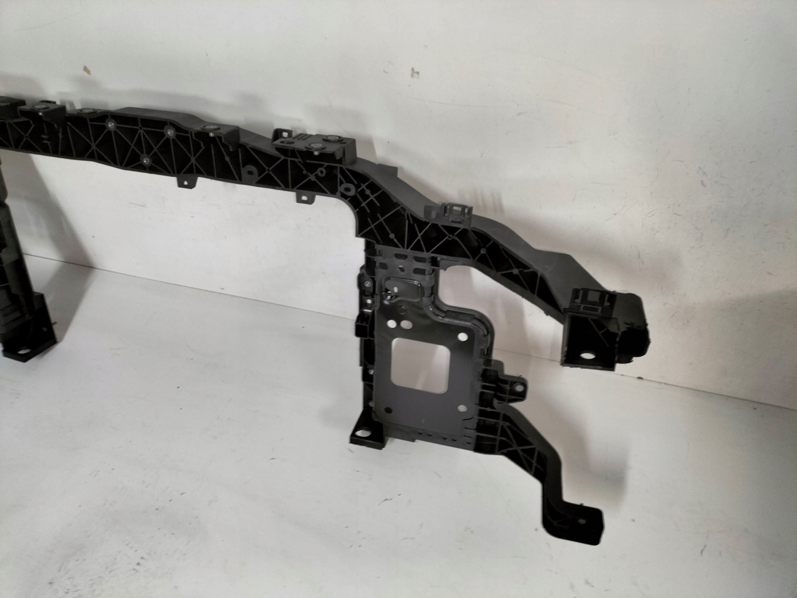 PREDNÉ ČELO HYUNDAI KONA SX2 EV 23-