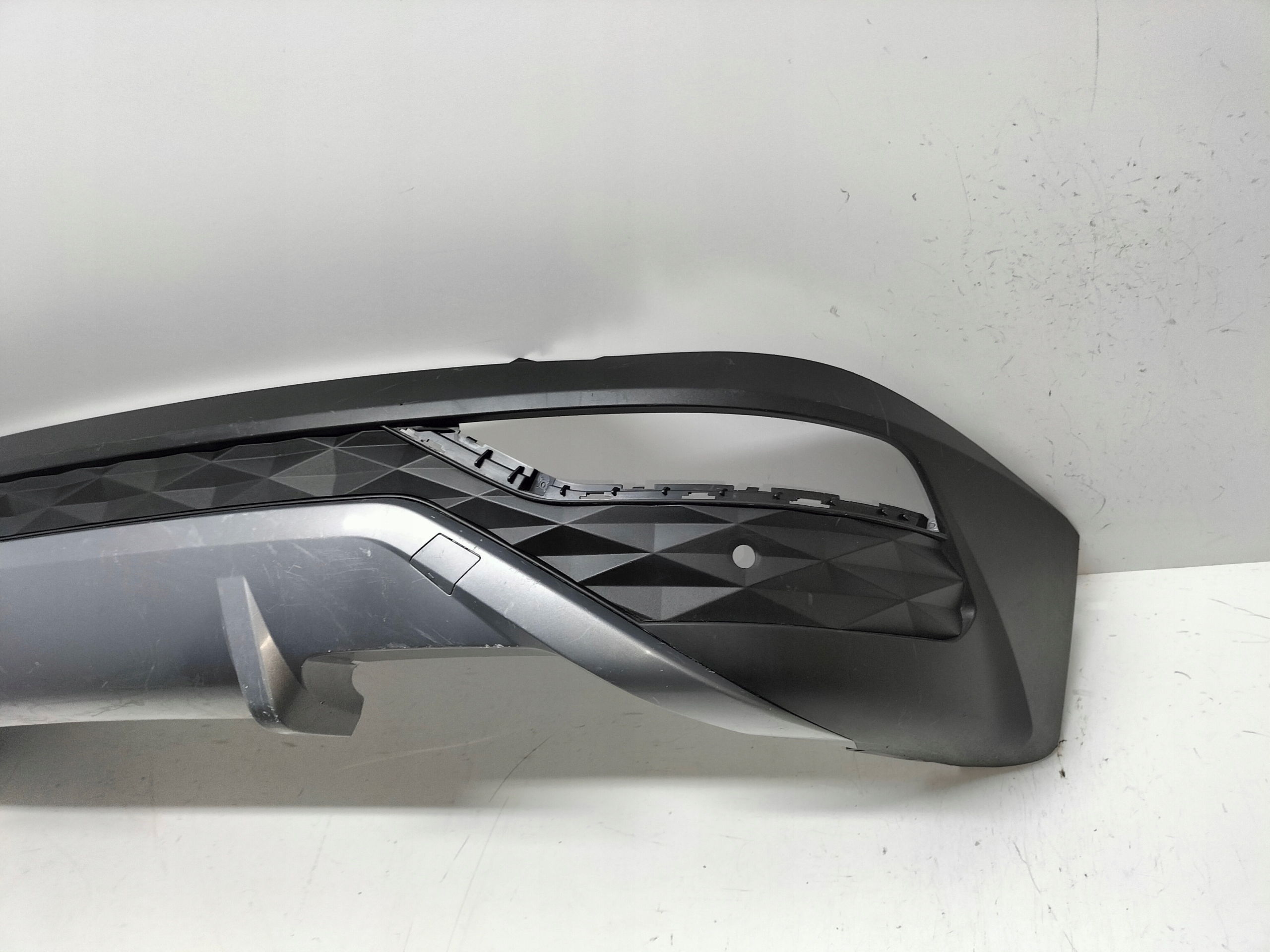 ZADNÝ NÁRAZNÍK HYUNDAI TUCSON 4 IV 20-