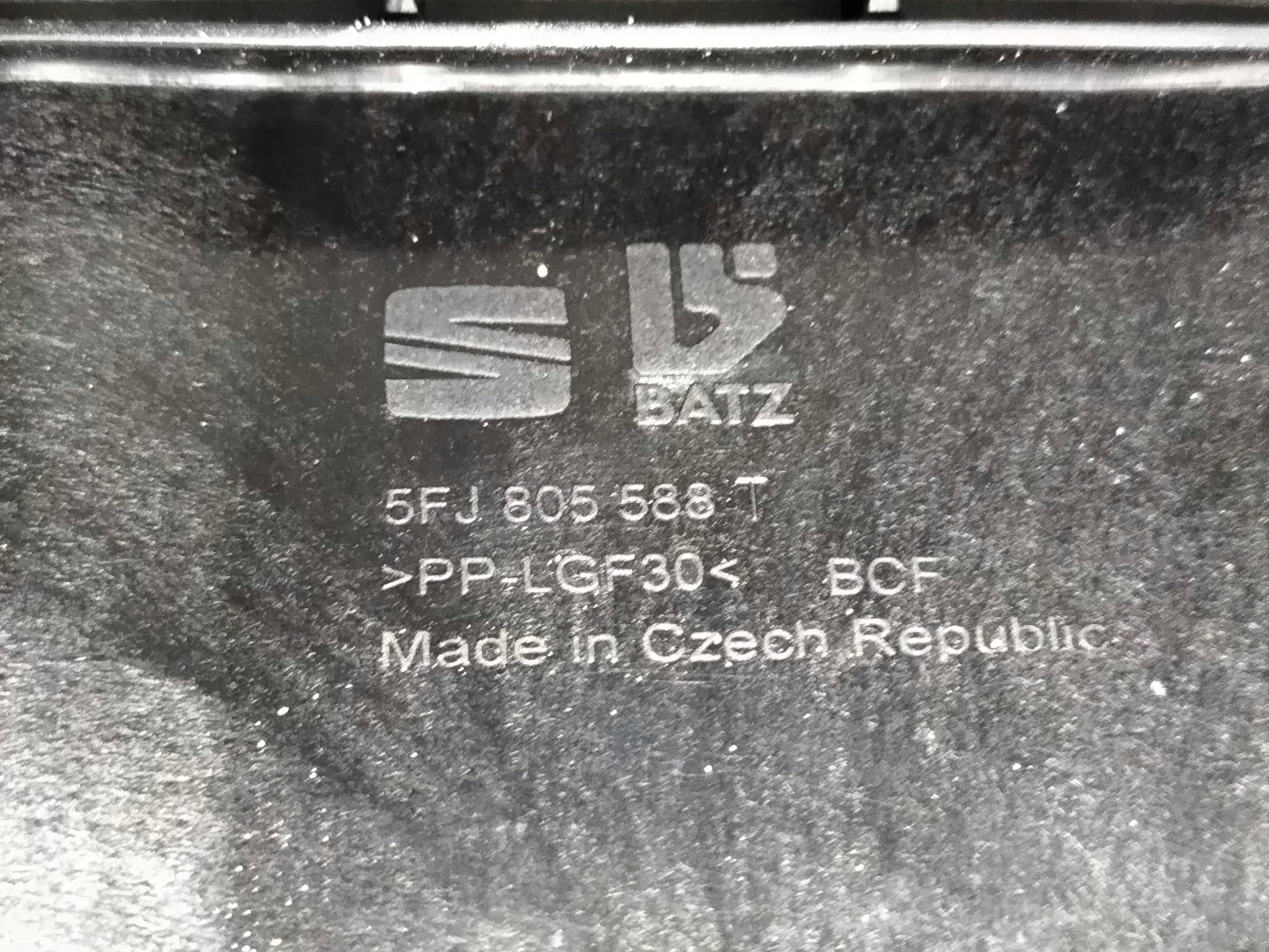 PREDNÉ ČELO SEAT TARRACO 18-