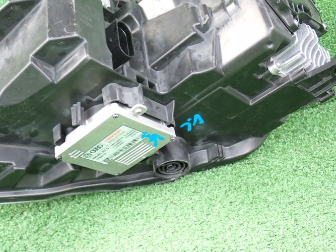 SKODA RAPID BI XENON LED LIFT 16- PRAVE PREDNE SVETLO