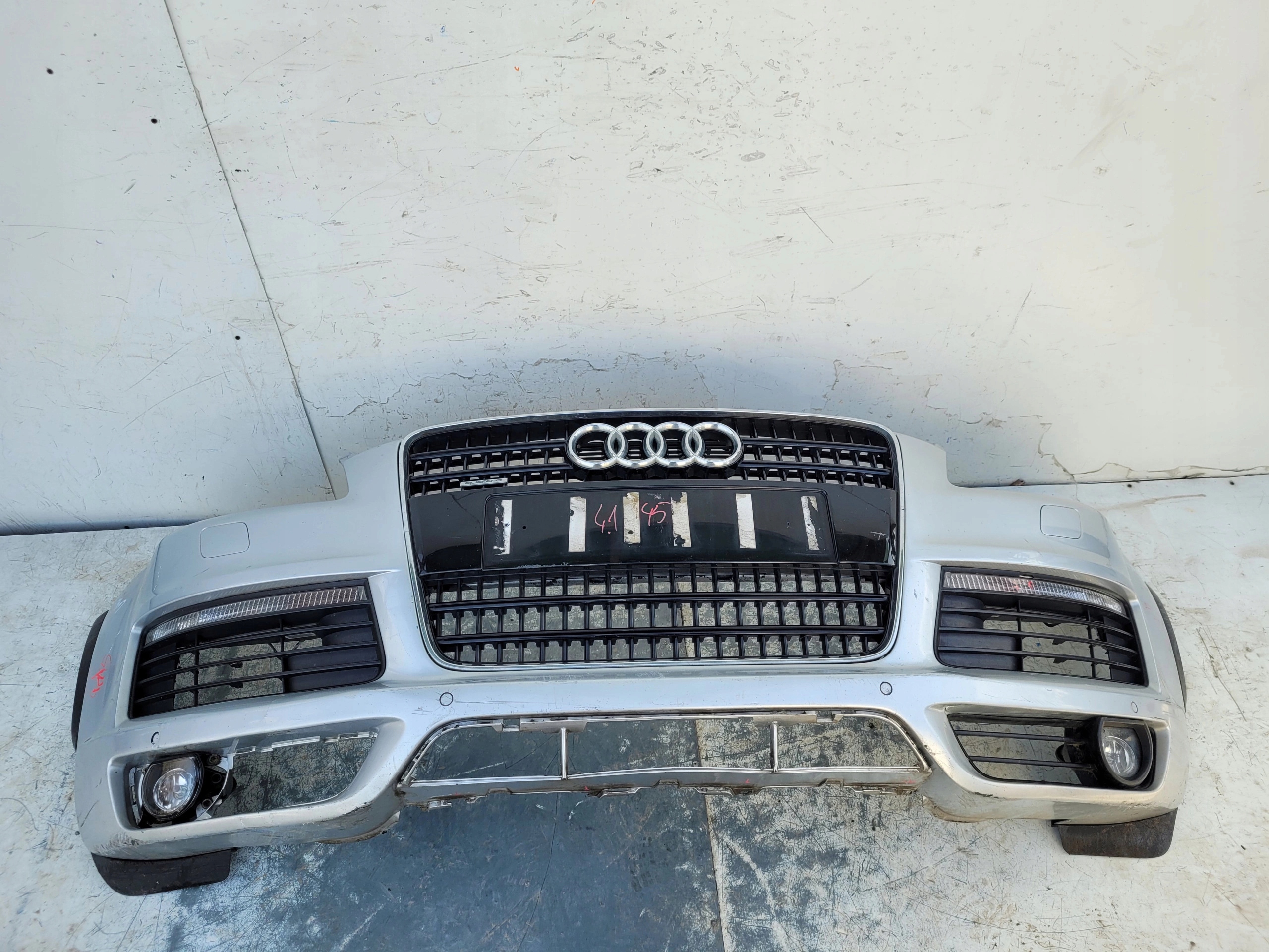 AUDI Q7 4L S-LINE S-LINE 05-09 PREDNÝ NÁRAZNÍK