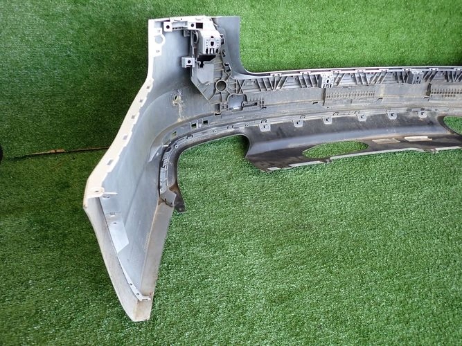 AUDI A4 B9 KOMBI 15- ZADNÝ NÁRAZNÍK