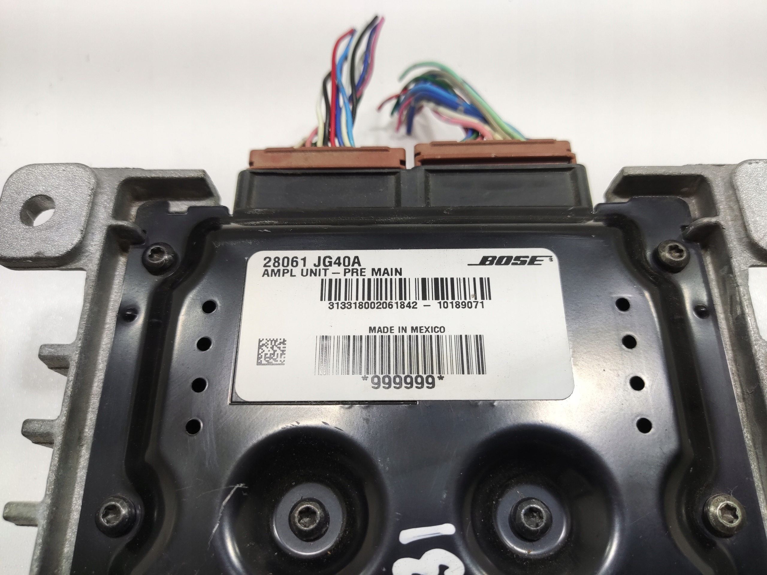 ZOSILNOVAC AUDIO BOSE NISSAN X-TRAIL T31 2007-2014 28061-JG40A