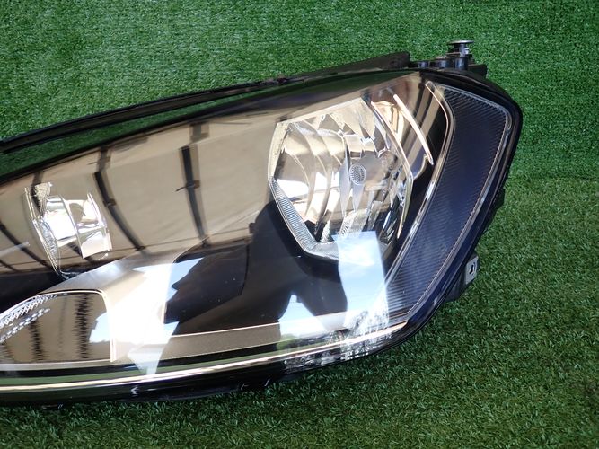 VW GOLF VII 12- LAVE PREDNE SVETLO