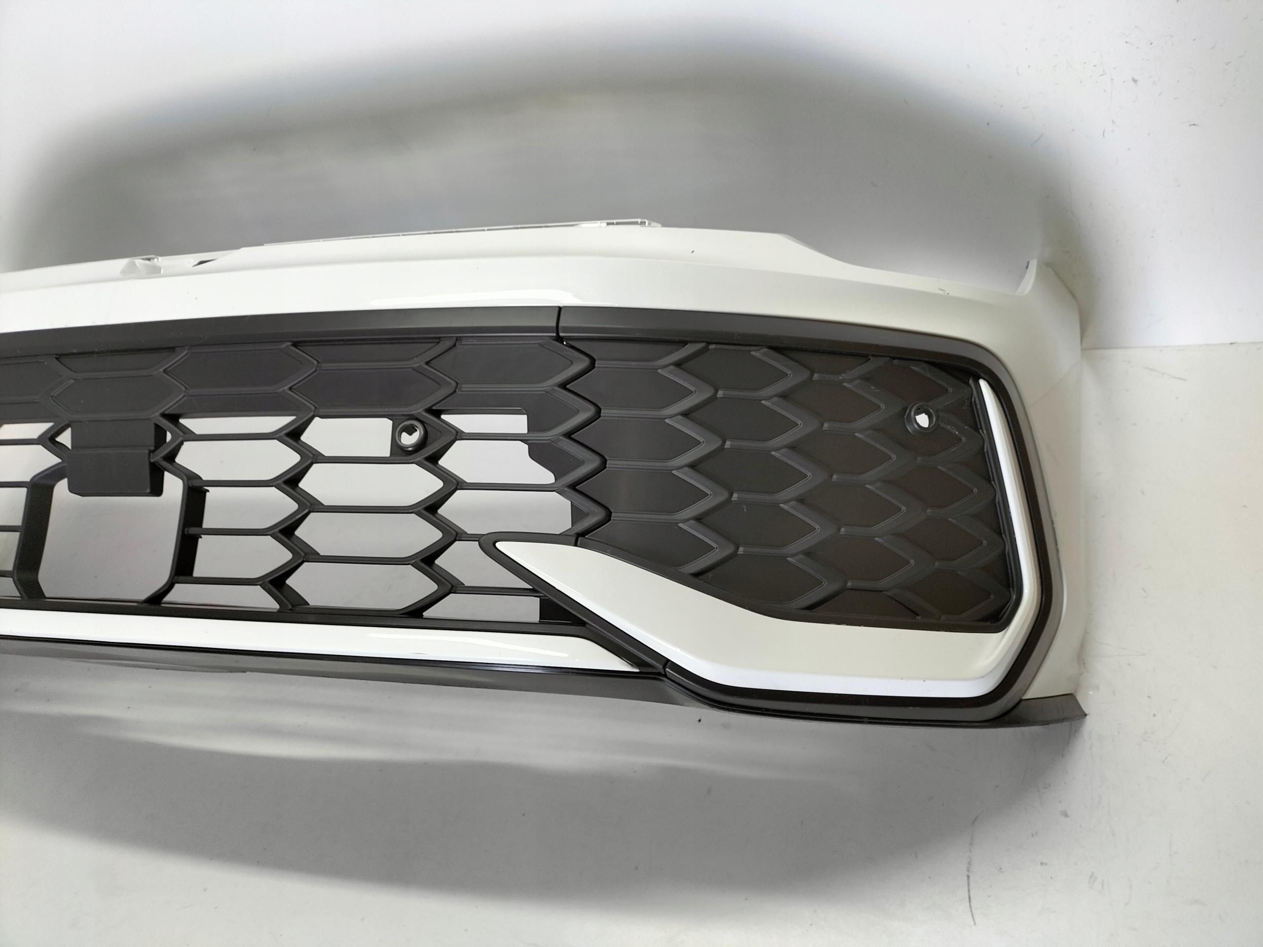 PREDNÝ NÁRAZNÍK VW GOLF 8 VIII LIFT 24- GTI