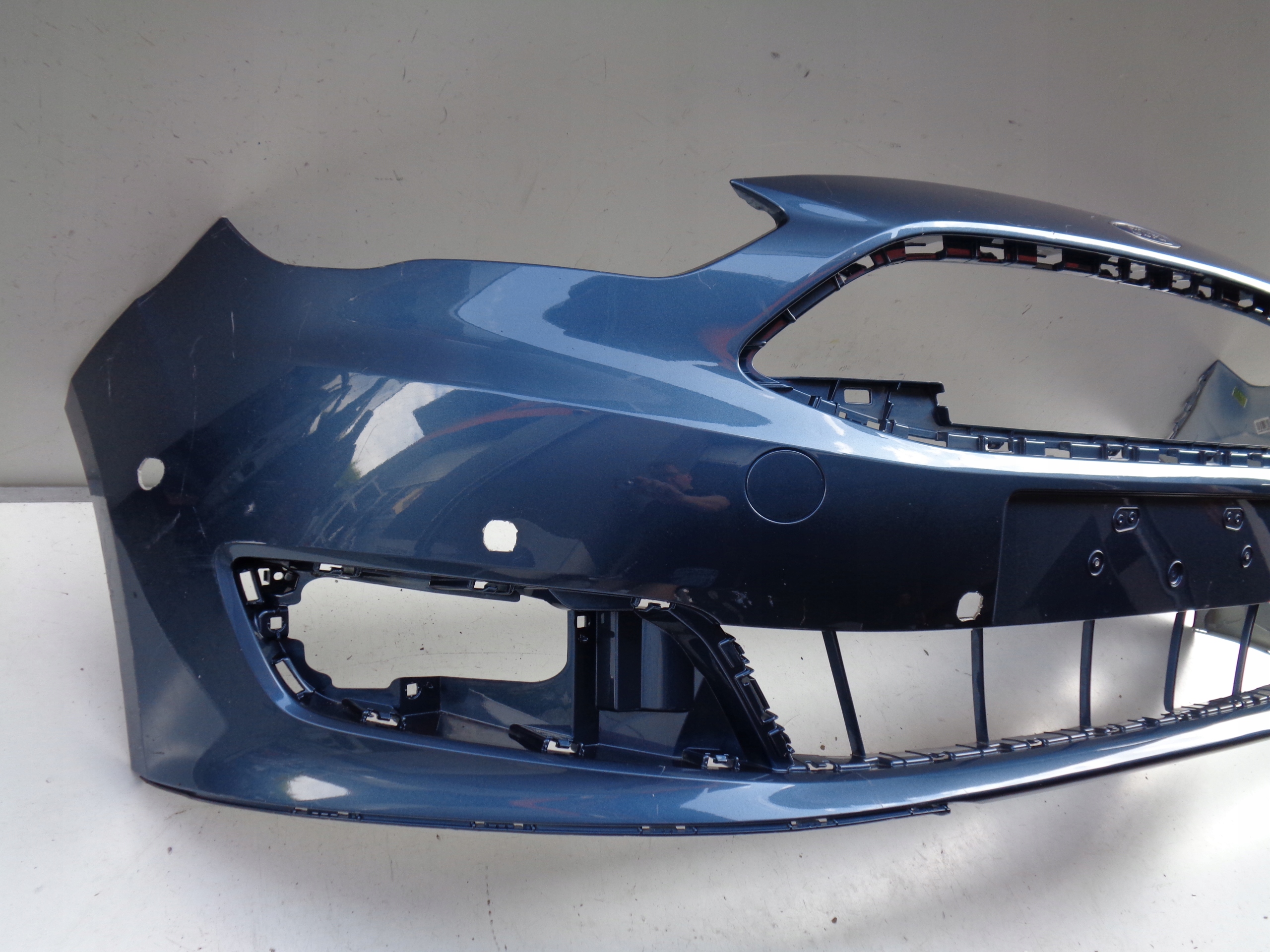 PREDNÝ NÁRAZNÍK FORD C-MAX MK2 15- LIFT NR 36321