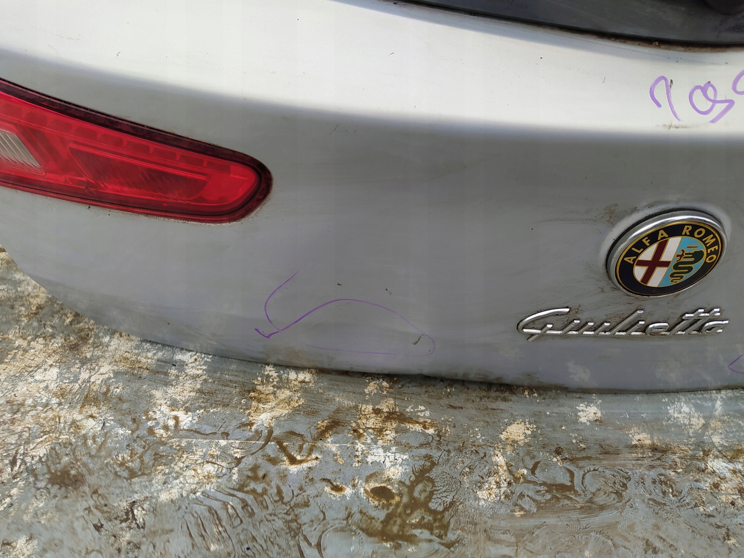 ALFA ROMEO GIULIETTA ZADNÁ KAPOTA
