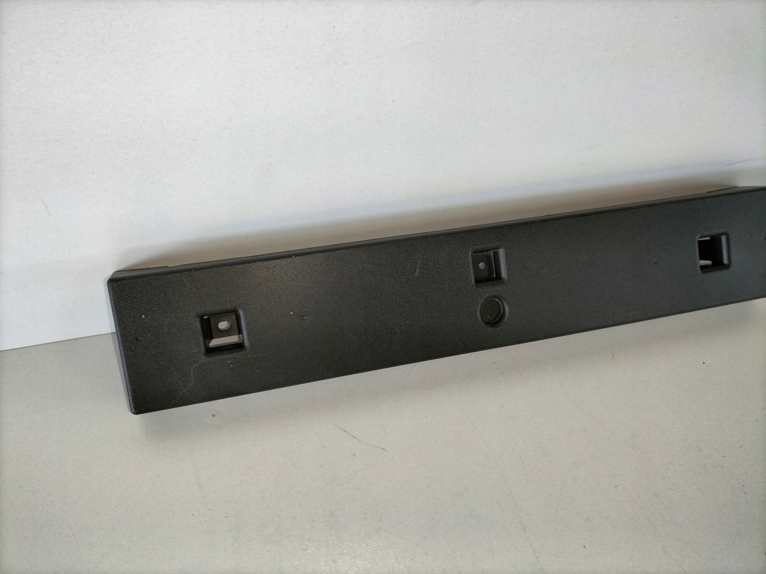 LISTA POD PREDNU SPZ HYUNDAI I30 III 17-