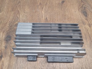 AUDI A4 B8 ZOSILNOVAC BANG & OLUFSEN 8T0035223AP AUDI A4 B8 ZOSILNOVAC BANG & OLUFSEN 8T0035223AP