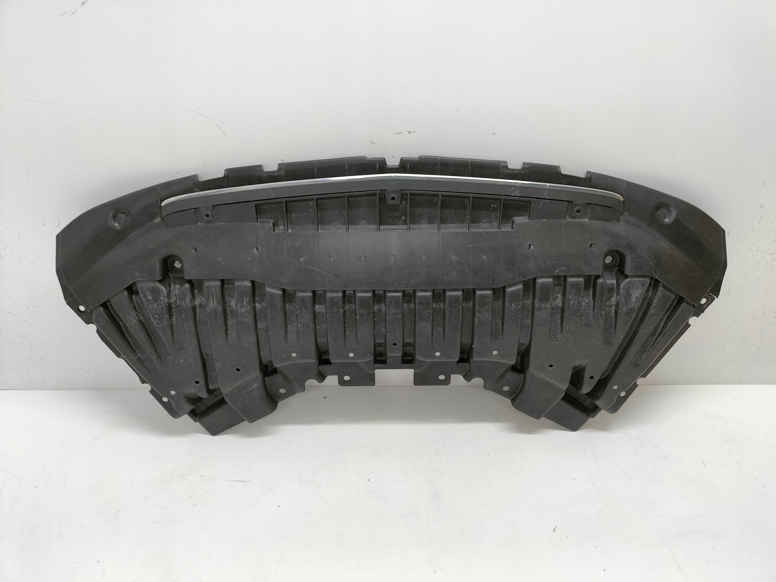 KRYT PREDNEHO NARAZNIKA MERCEDES S-KLASA W222 13-
