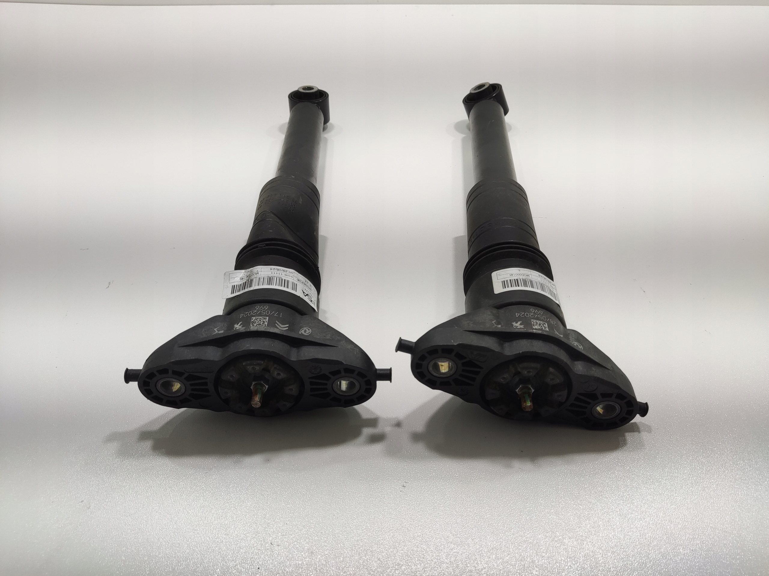 TLMIC ZADNÝ TLMIČ PARA PEUGEOT 208 II 2024-2025 LIFT 9831187480