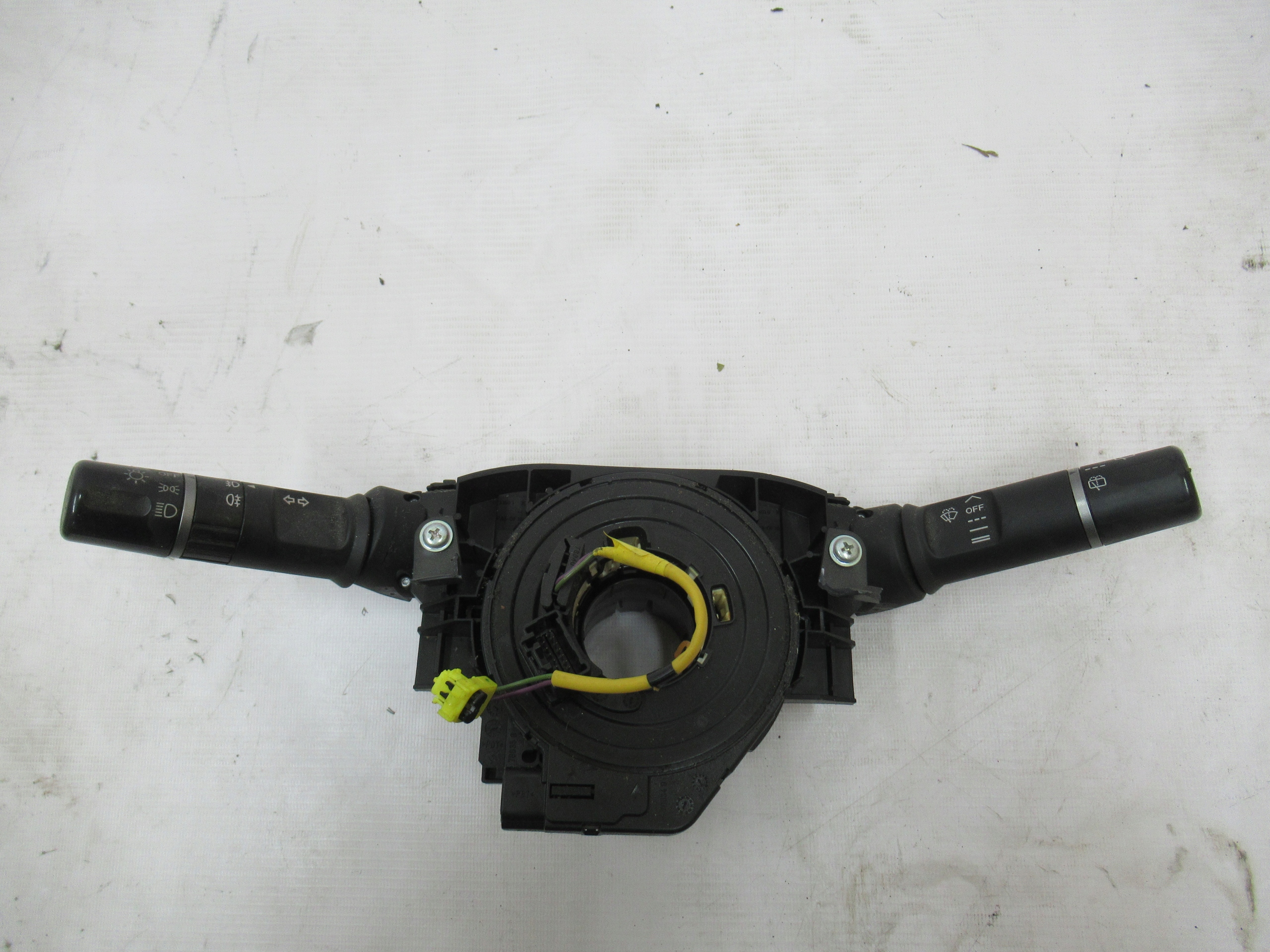 PÁČKY POD VOLANT MAZDA 6 GH