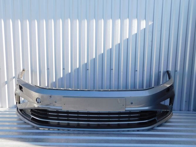 VW GOLF SPORTSVAN LIFT 17- PREDNÝ NÁRAZNÍK