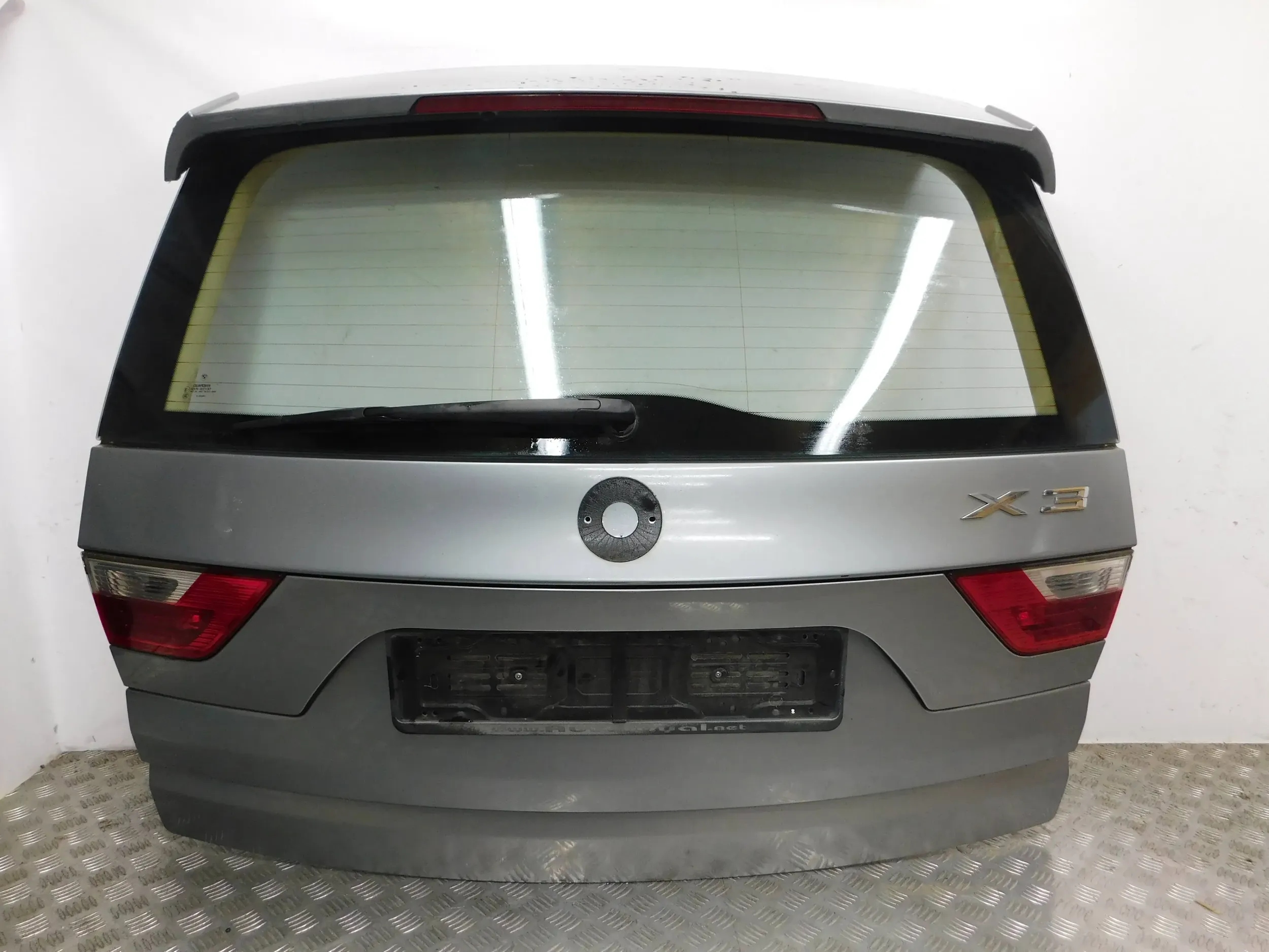 ZADNÁ KAPOTA BMW X3 E83