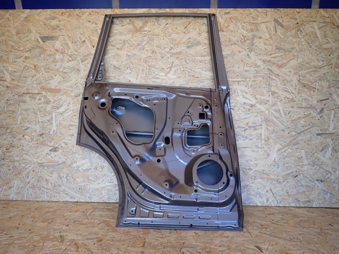 SUBARU FORESTER IV 12- LAVE ZADNE DVERE