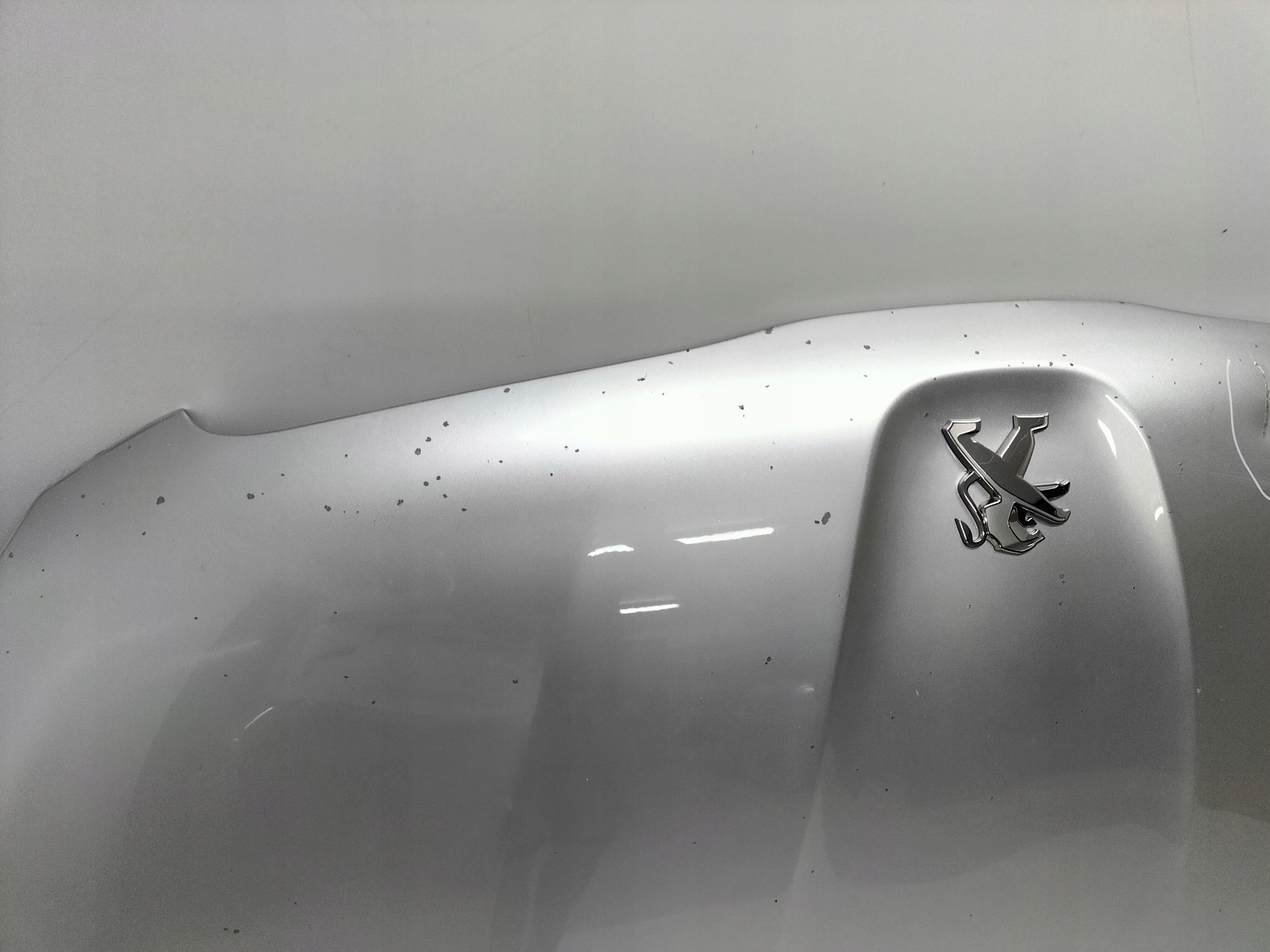PREDNÁ KAPOTA PEUGEOT 301 13-17
