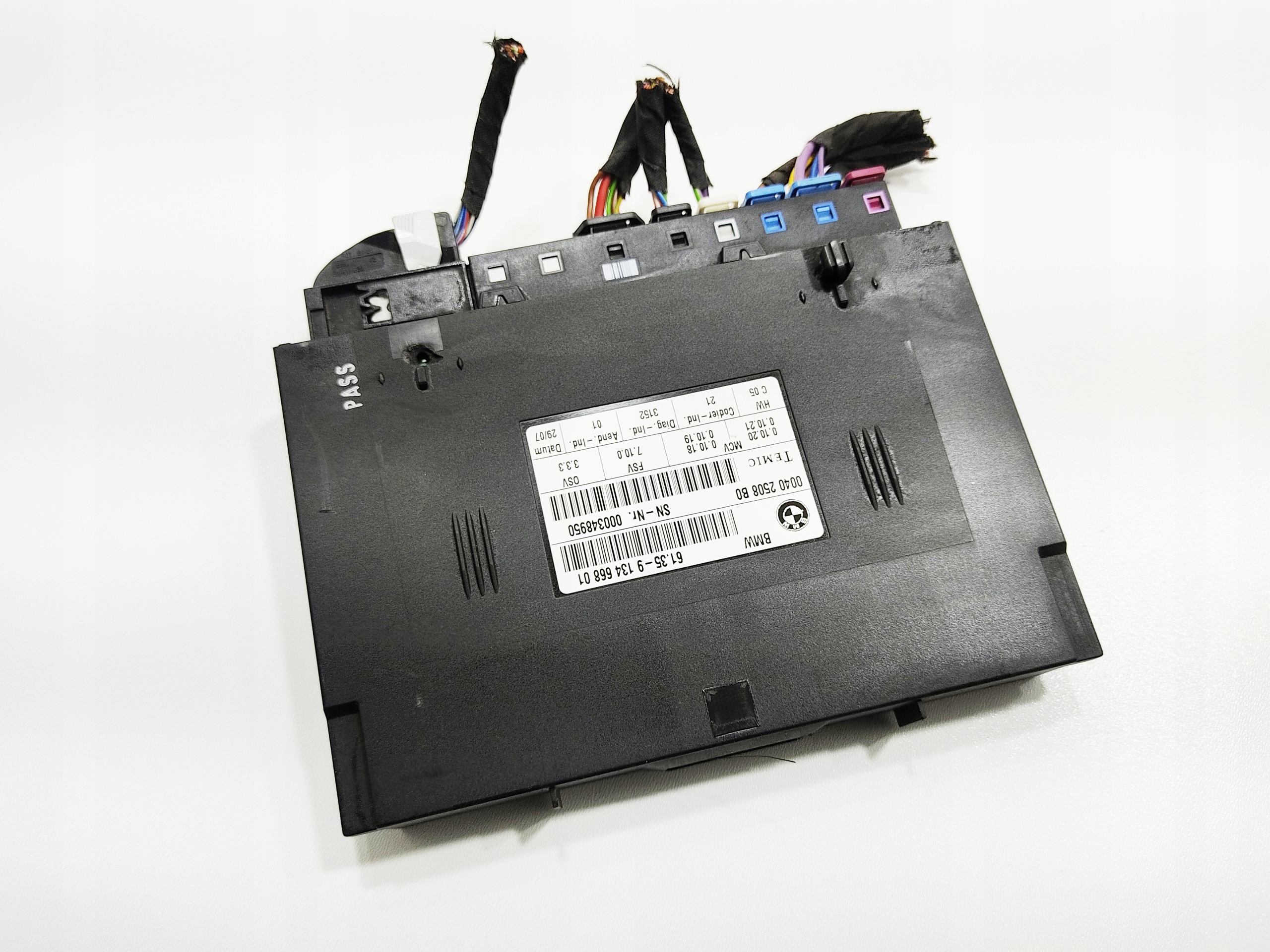 MODUL RIADIACA JEDNOTKA PRAVEJ SEDAČKY BMW E92 E93 9134668 2007-2012