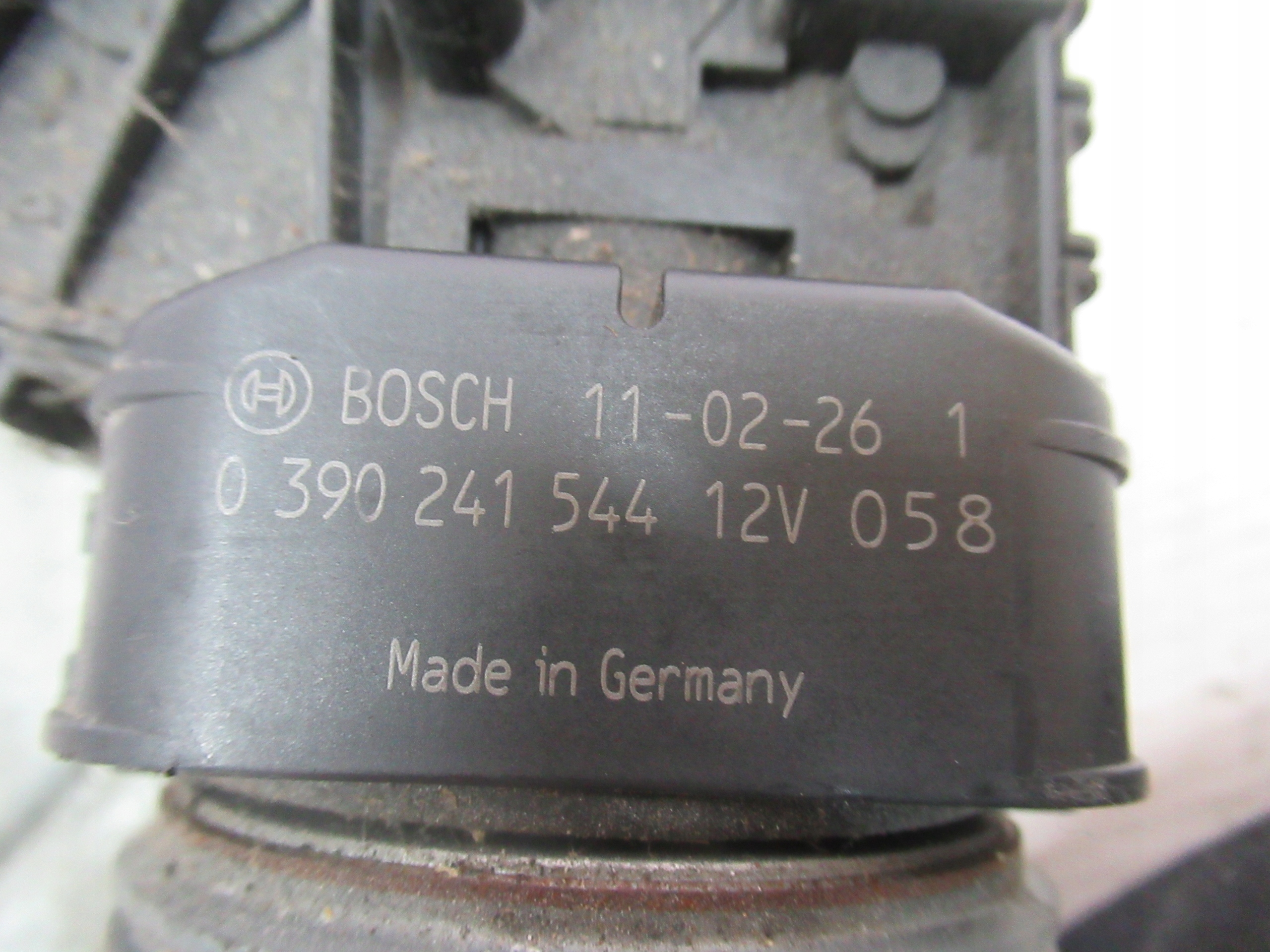 MECHANIZMUS STIERACOV DACIA DUSTER I 10-