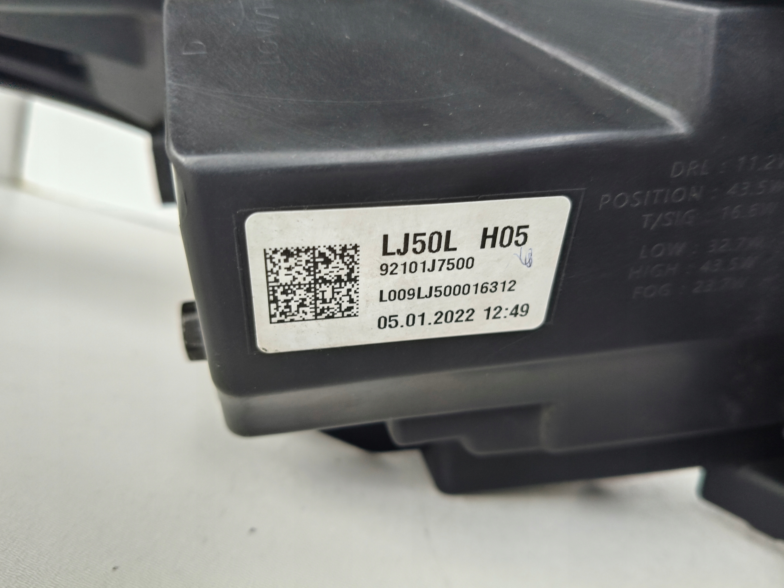 LAVE PREDNE SVETLO KIA CEED III 21- LIFT FULL LED