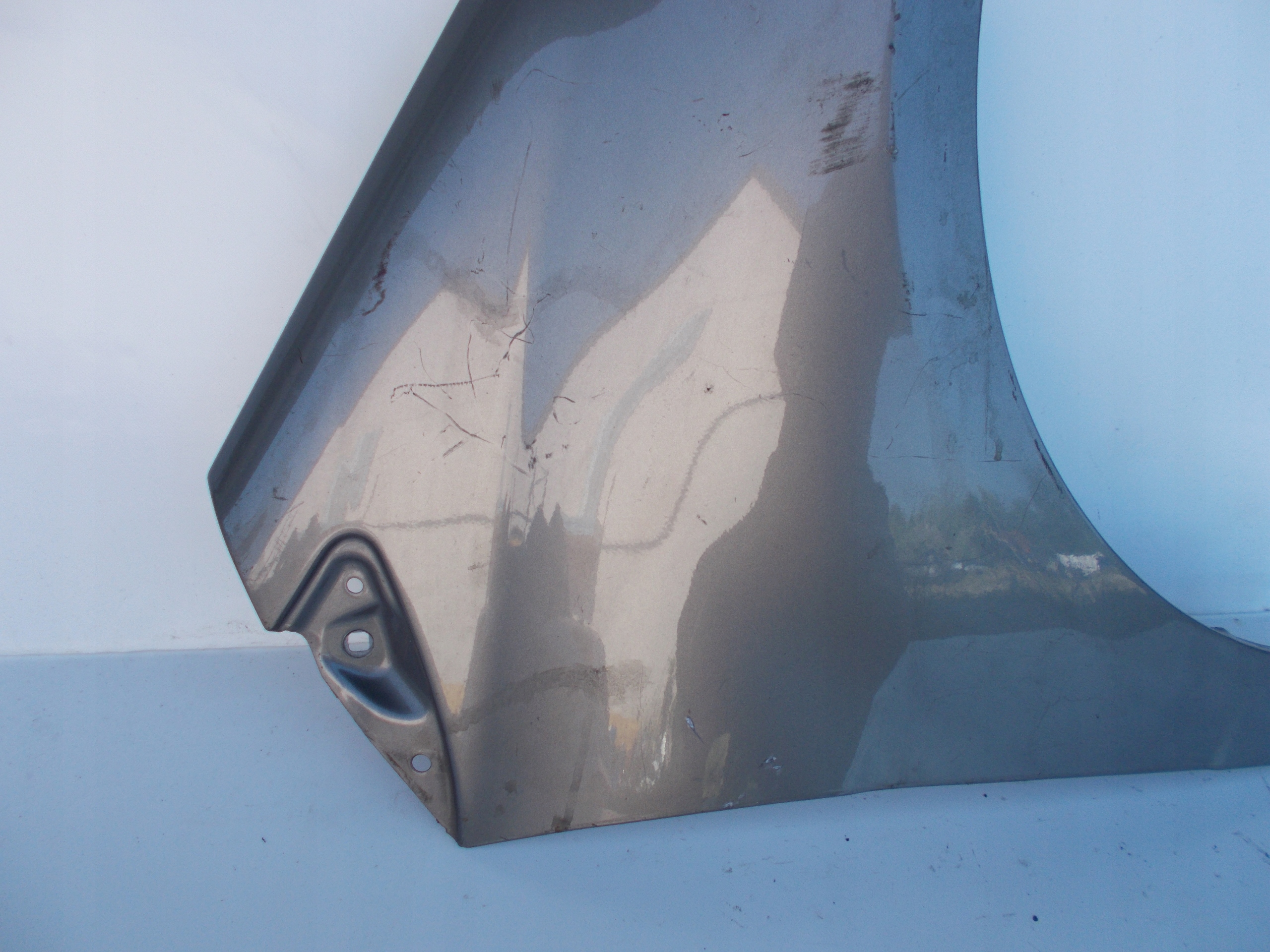 PRAVY PREDNY BLATNIK MERCEDES A KLASA W169