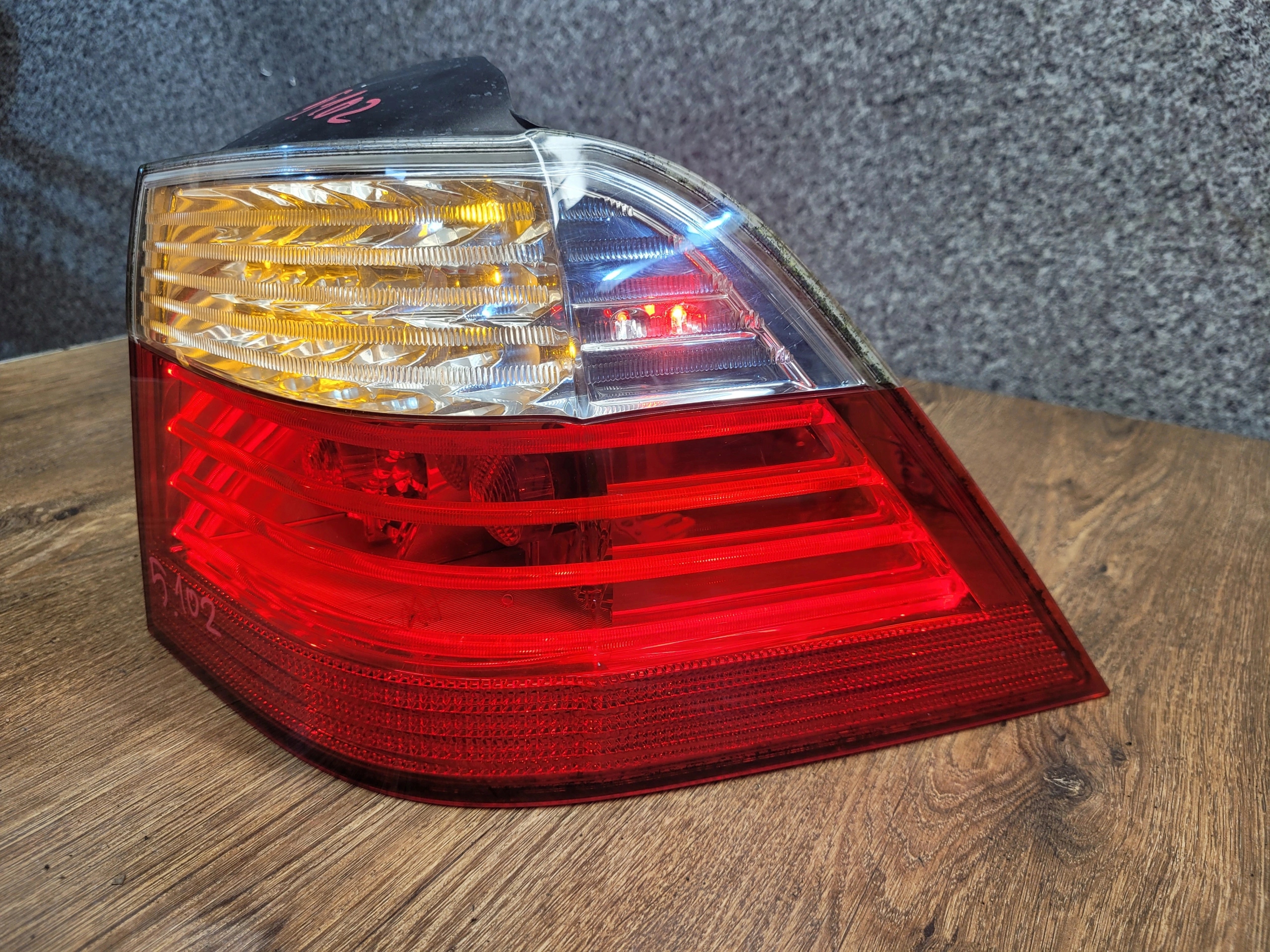 BMW E61 LIFT KOMBI PRAVÉ ZADNÉ SVETLO 7177694