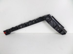LAVY ZADNY DRZIAK OPEL INSIGNIA A LIFT 13- LAVY ZADNY DRZIAK OPEL INSIGNIA A LIFT 13-