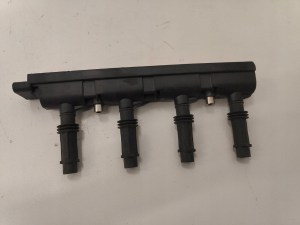 Opel Astra 1.4 BENZIN m&d oe 220830595 ZAPAĽOVACIA CIEVKA Opel Astra 1.4 BENZIN m&d oe 220830595 ZAPAĽOVACIA CIEVKA