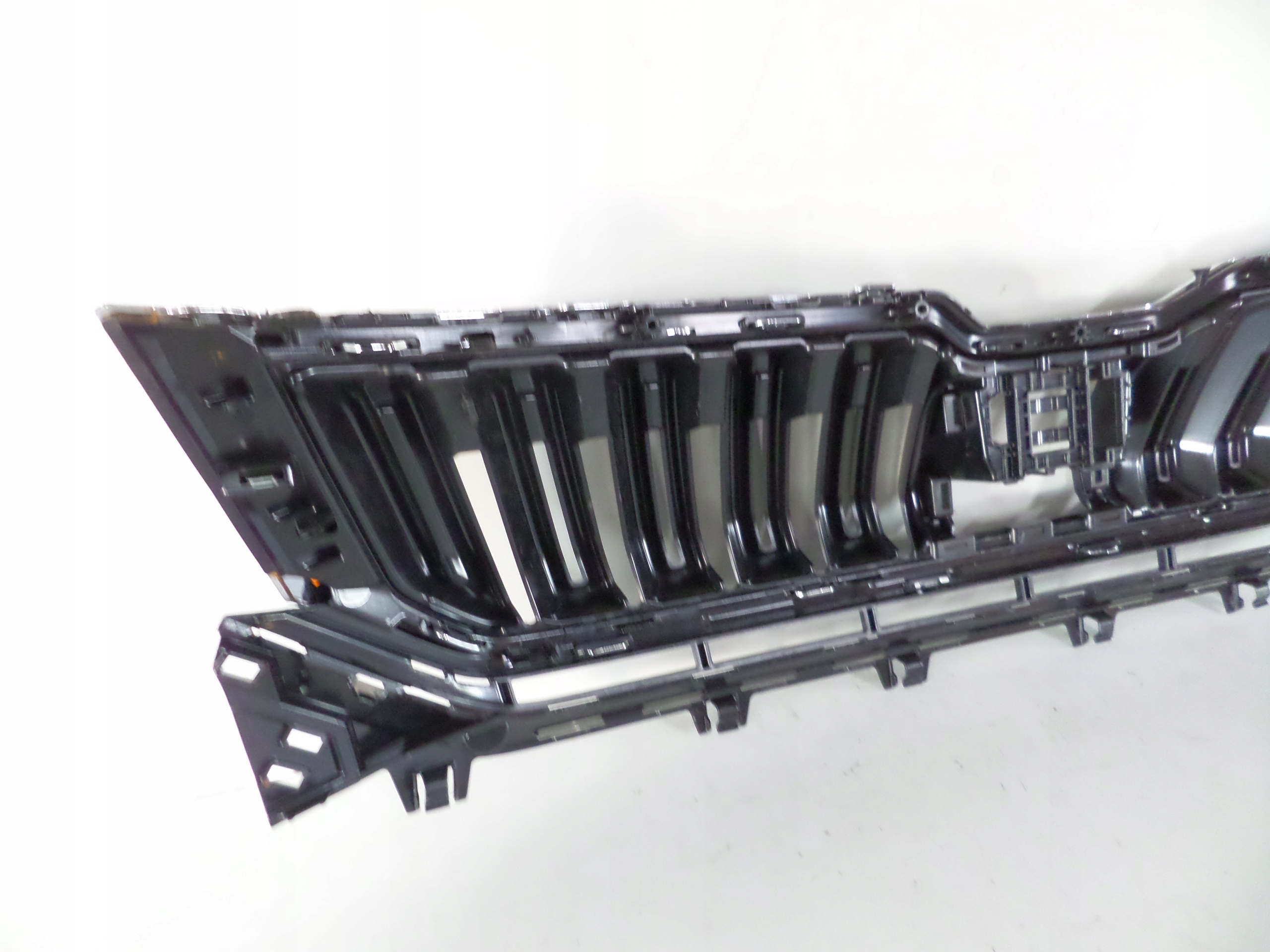 MRIEZKA LISTA SKODA KODIAQ 16-