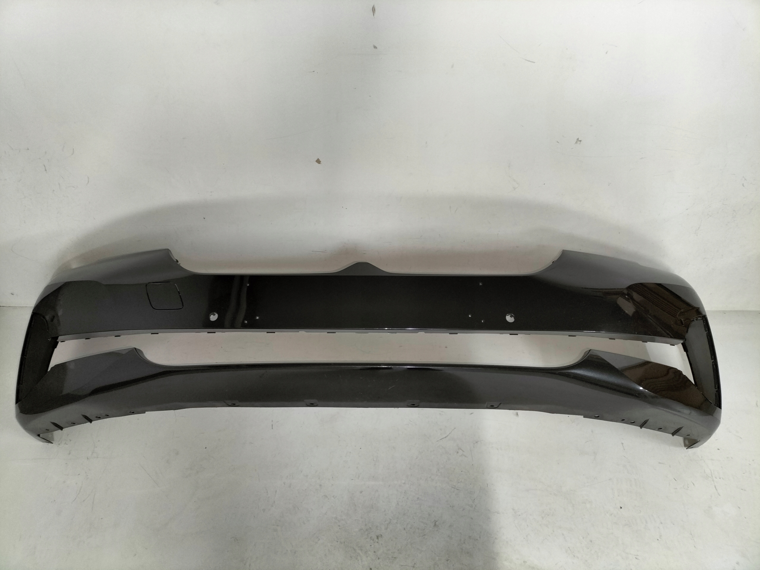 PREDNÝ NÁRAZNÍK BMW 5 G30 G31 LIFT 20-