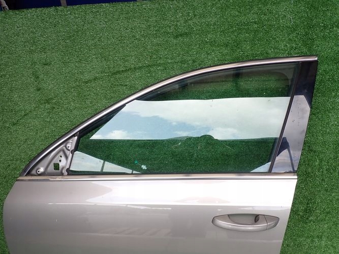 SKODA OCTAVAI III LAVE PREDNE DVERE