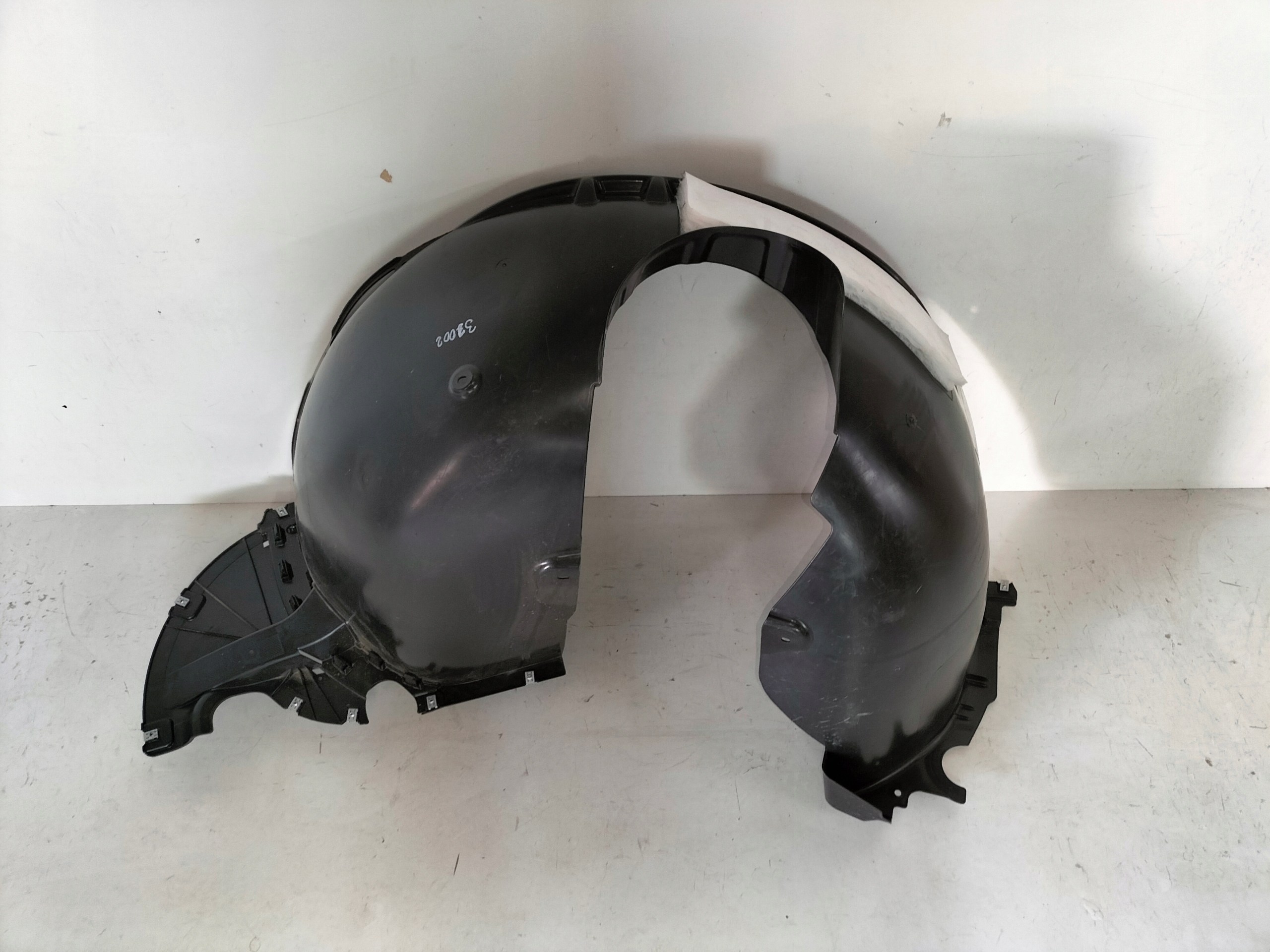 PRAVY PREDNY PODBLATNIK VW TIGUAN III 24-