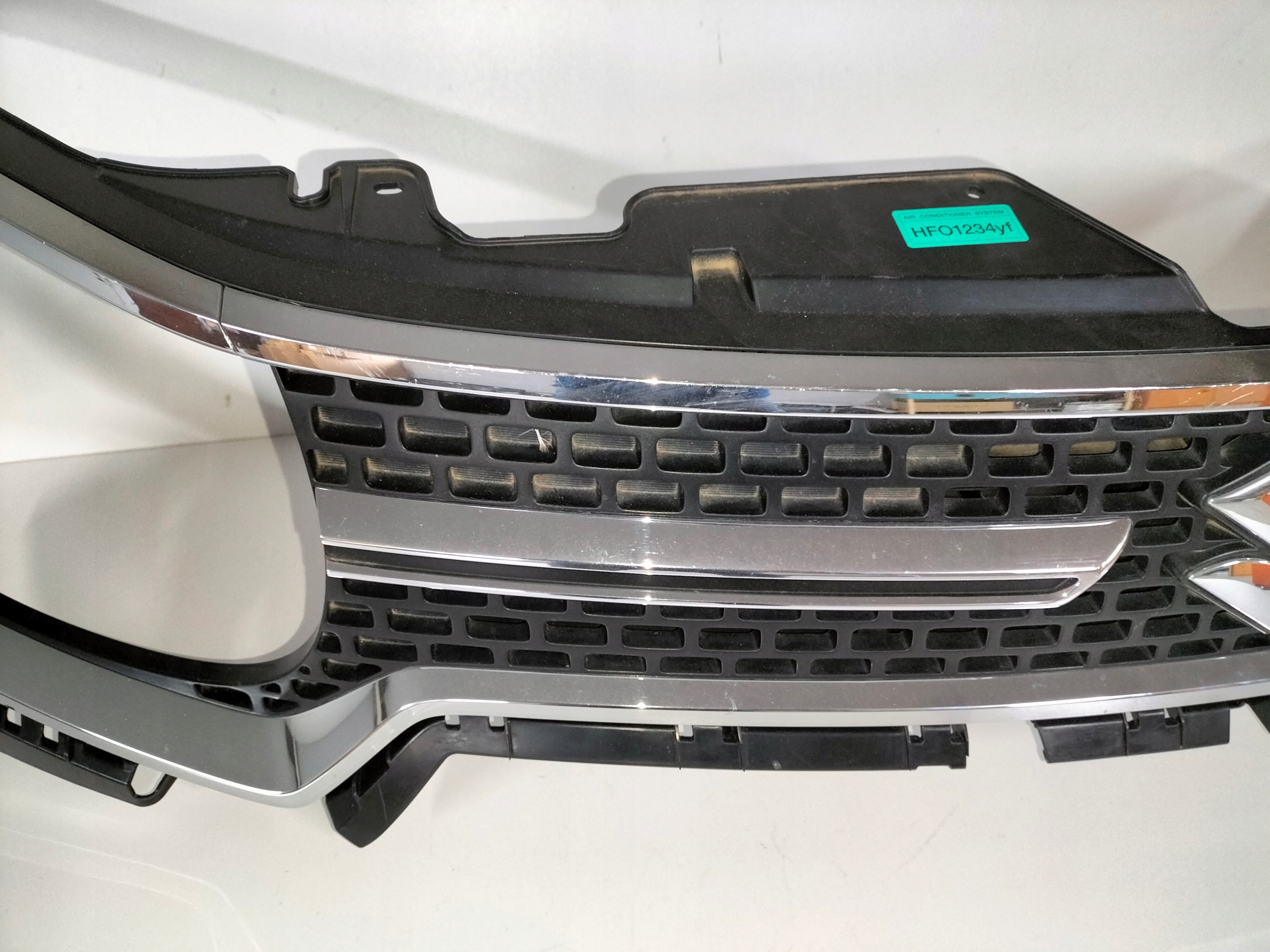 MRIEZKA LISTA SUZUKI IGNIS III 16-