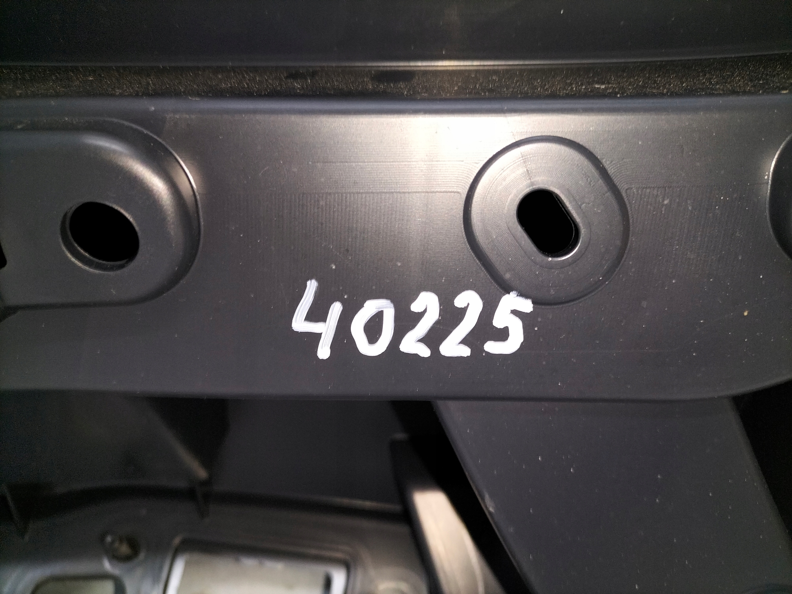 ZADNÁ KAPOTA TOYOTA COROLLA E21 18- KOMBI