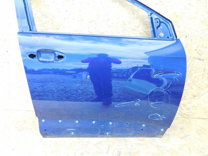 PEUGEOT 3008 5008 16- PRAVE PREDNE DVERE